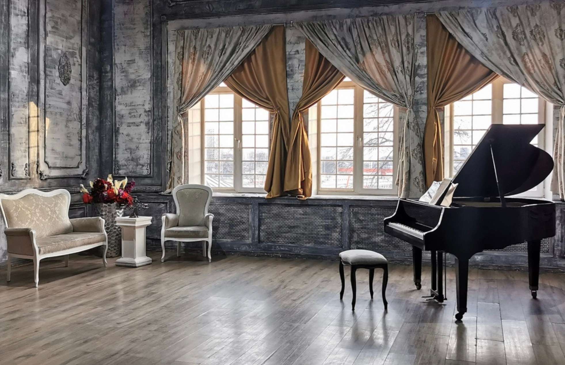 Студии для свадебной фотосессии в Москве. Свадебный и семейный фотограф Москва и Московская область