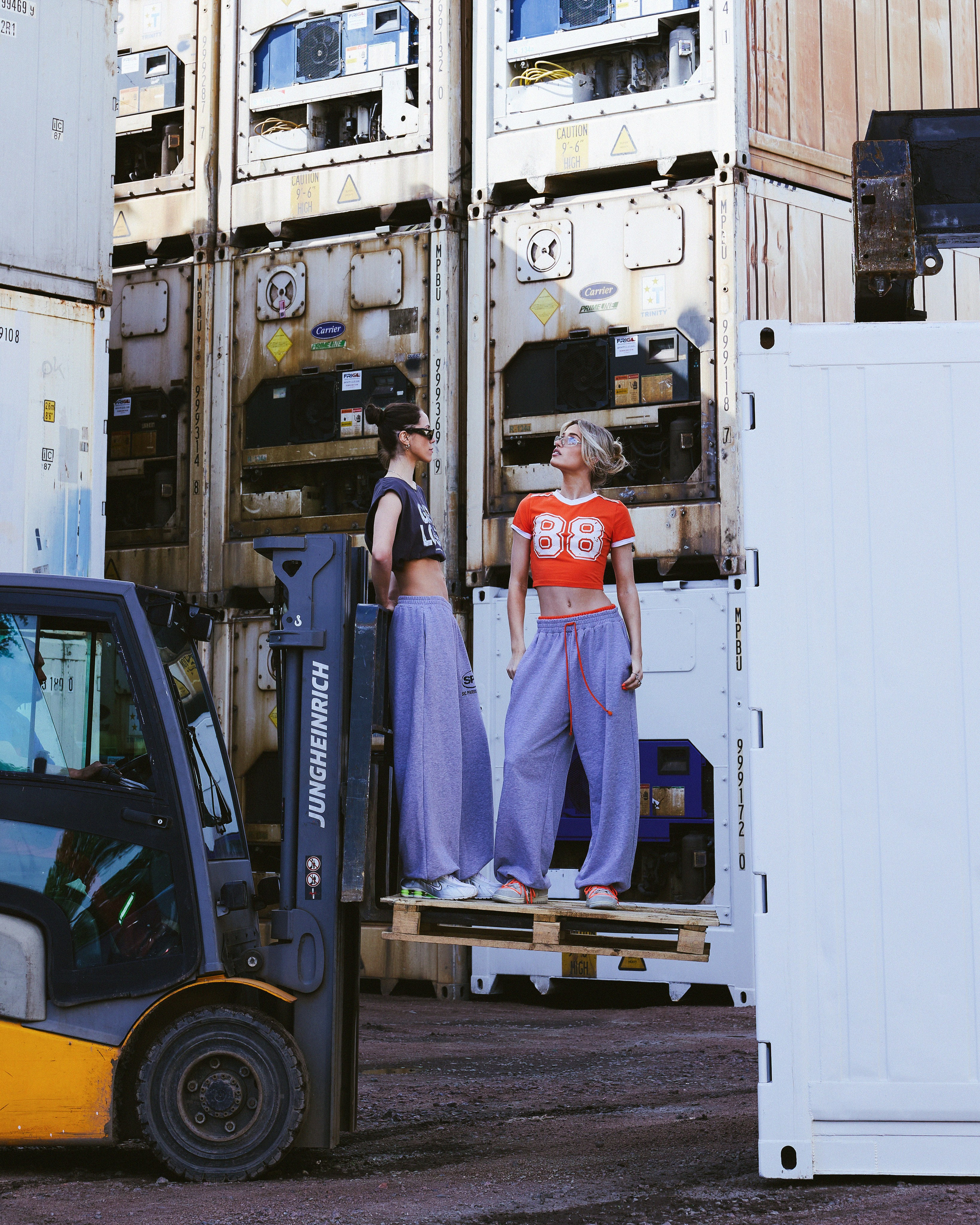 COMMERCIAL FOR BRANDS. VERONIKA TIKHOMIROVA | PHOTOGRAPHER