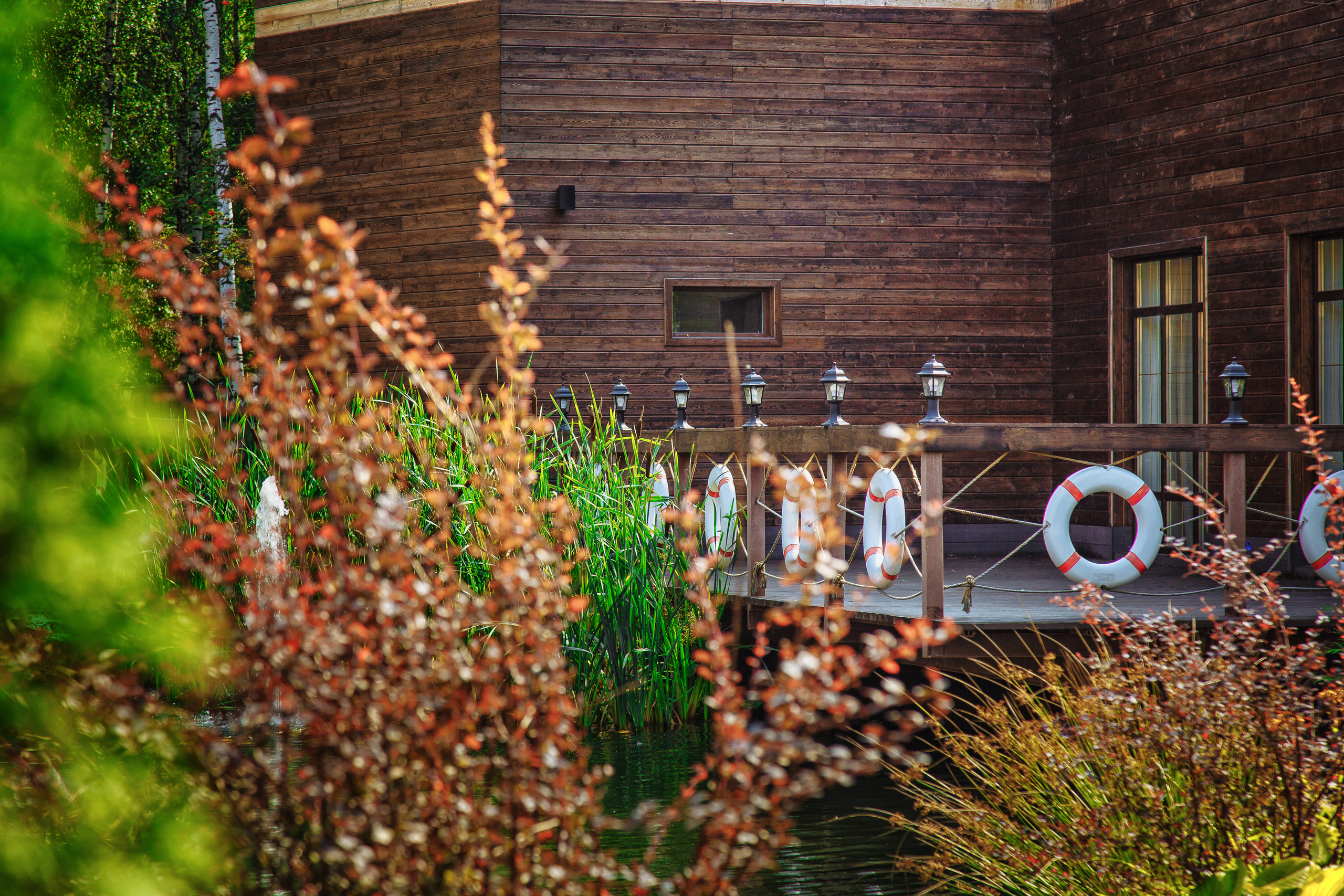 Прилегающая территория к банкетному комплексу "Александр Грин". Банкетный комплекс и свадебное агенство "Александр Грин"