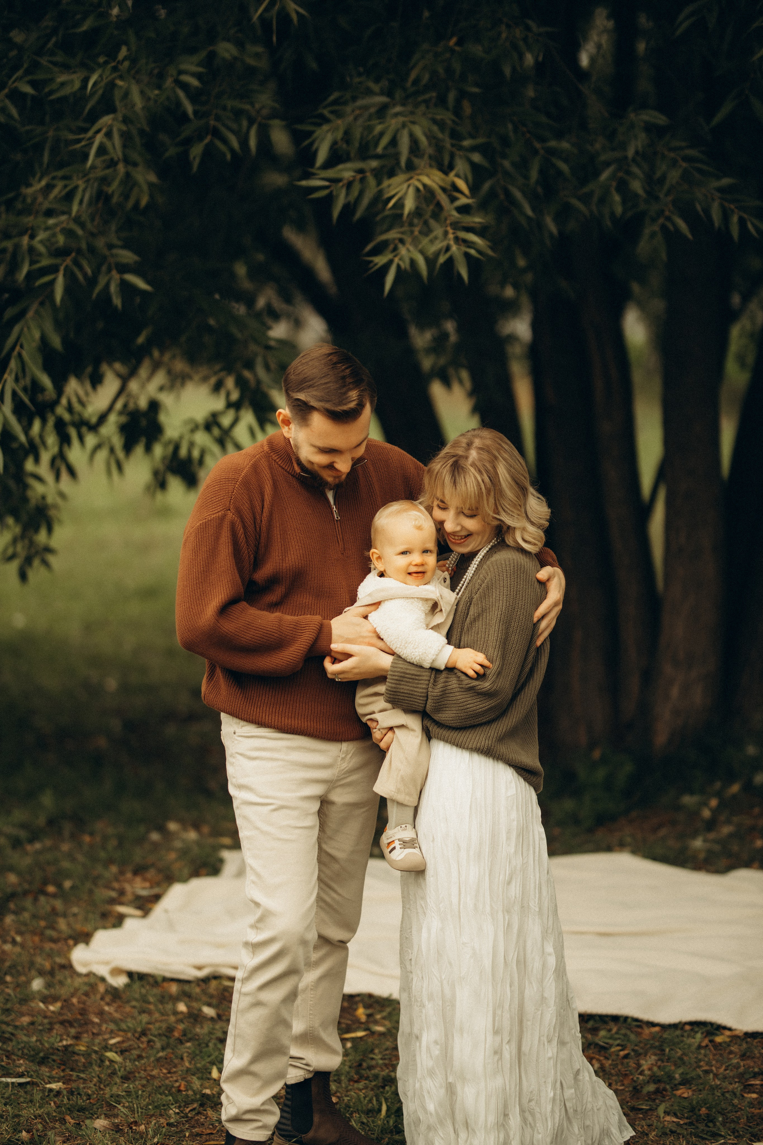 Семейная фотосессия в Ярославле на природе. Семейный фотограф Вероника Каюрова Ярославль