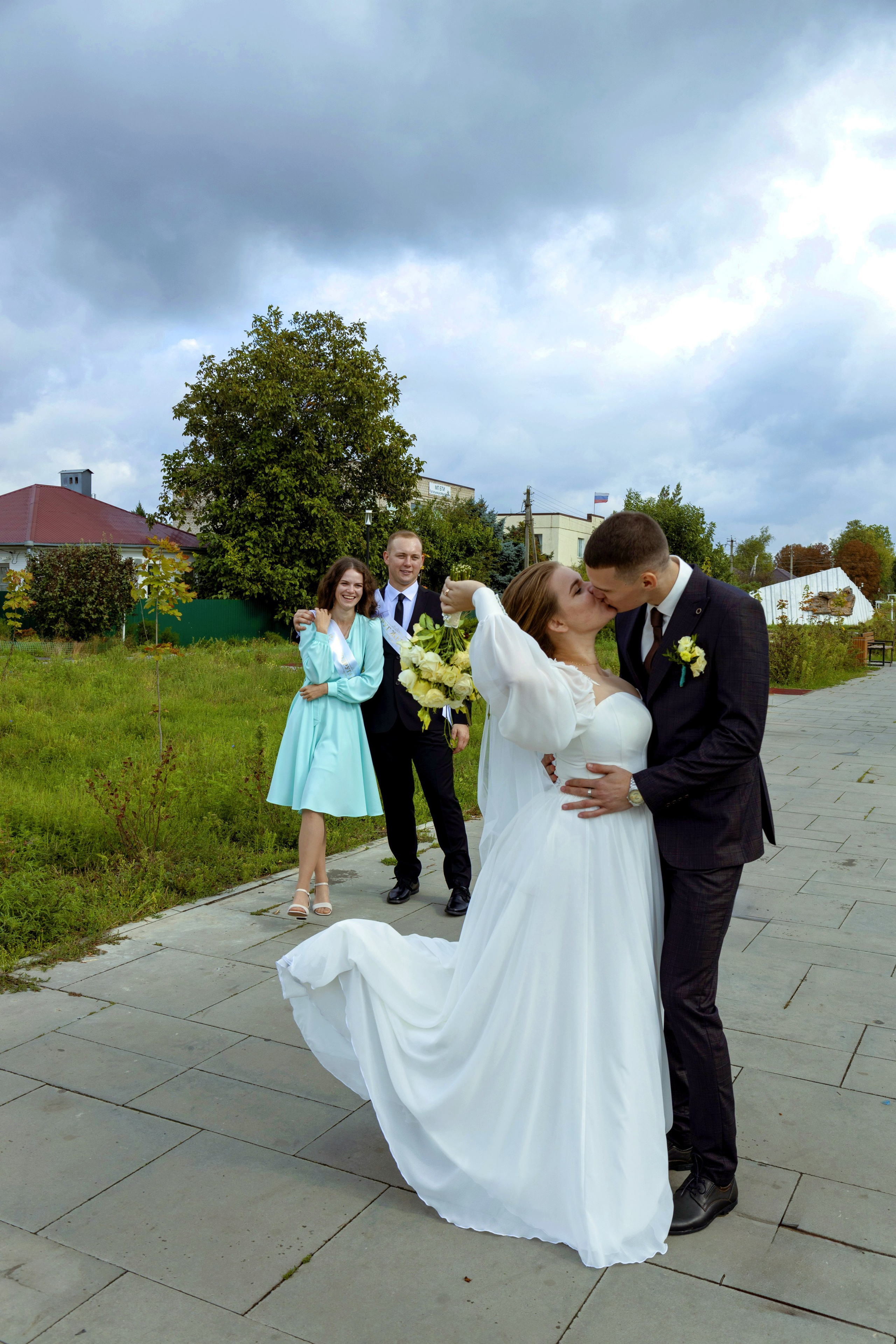 Владимир и Анастасия. Свадебные фото и видео самой нежной пары. Свадебный фотограф ростовская область