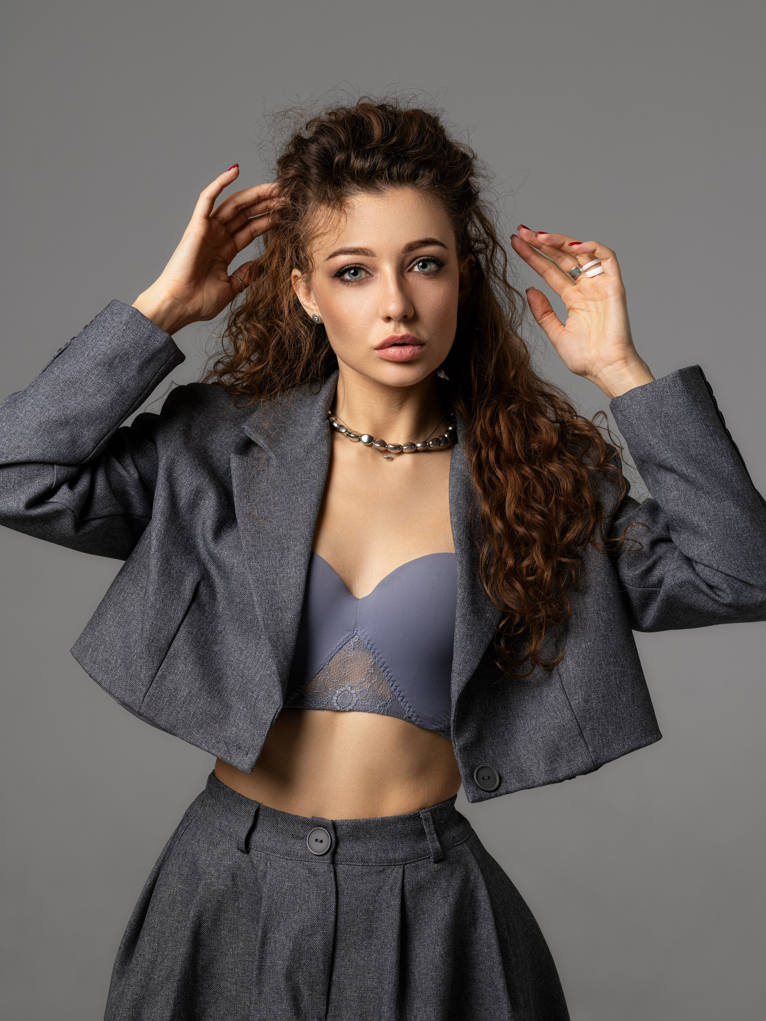 Студийная съемка на циклораме с испульсным светом с Дианой для «себя». Дмитрий Шульгин, портретный фотограф в Воронеже