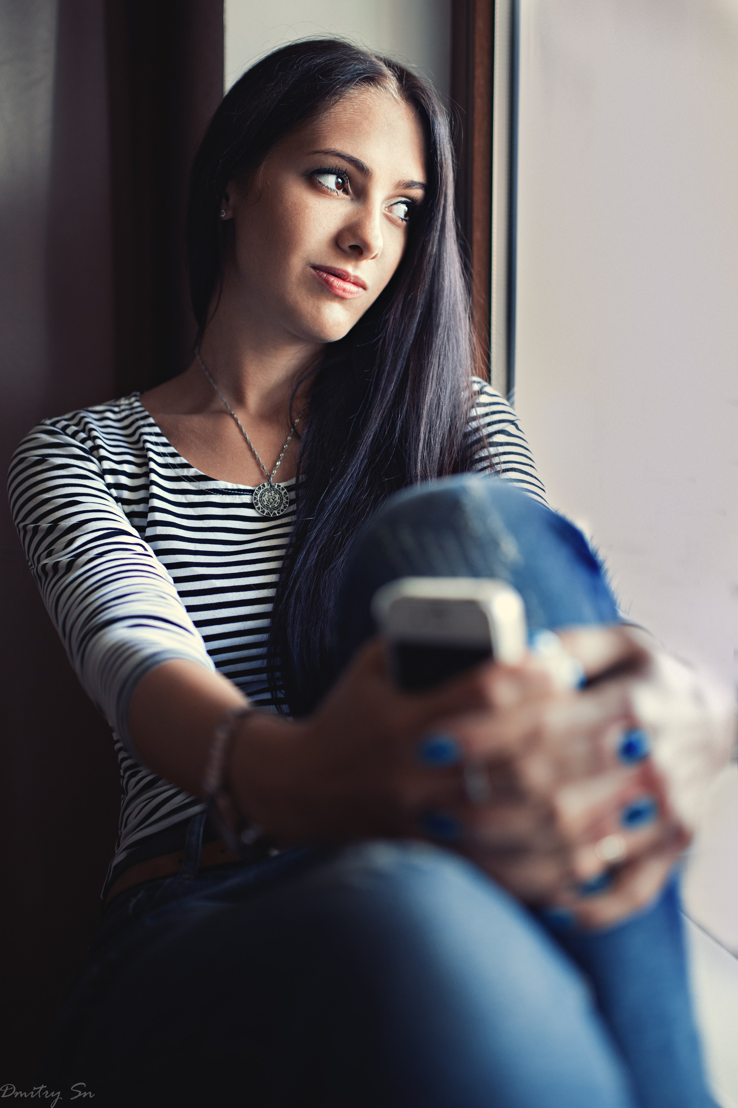 Портреты у окна с Алиной для «себя»