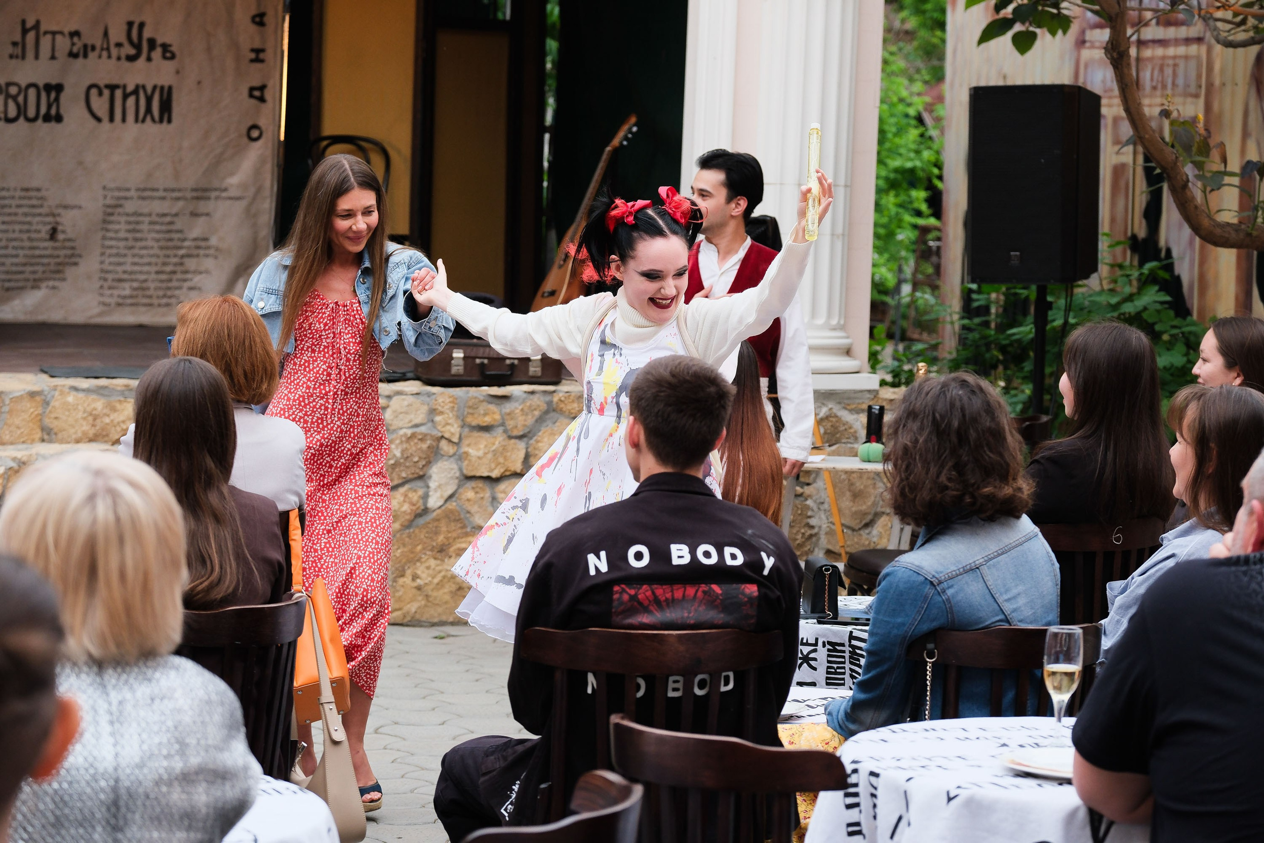 Кабаре «Велимир». Фотограф Анатолий Деникин