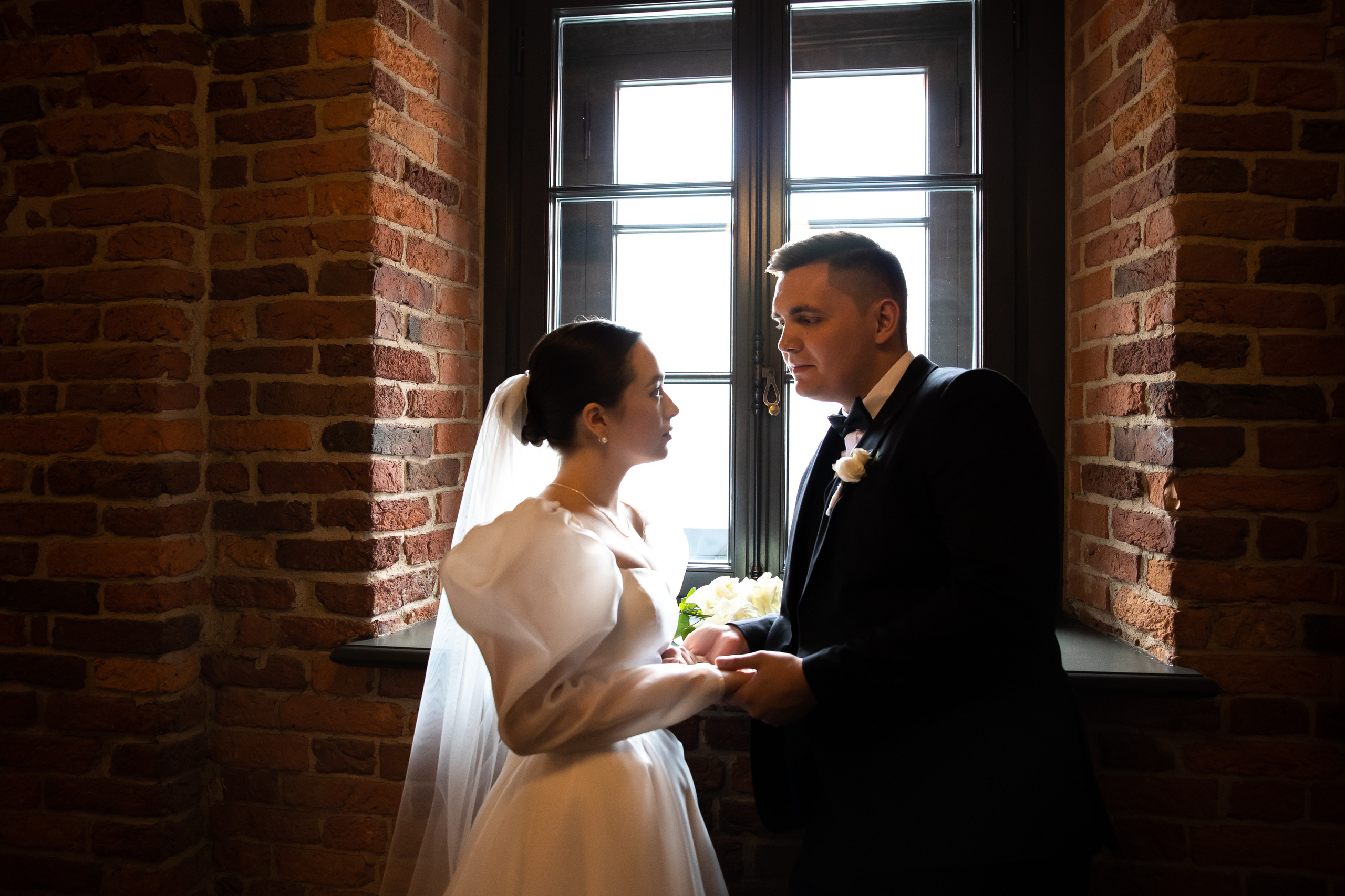 Свадебный фотограф СПб Цена Качество Профессионал Комфорт Радость. ФОТОГРАФ РАДОСТИ Фотосессия в студии СПб. Портретный фотограф — Юрий Торлопов