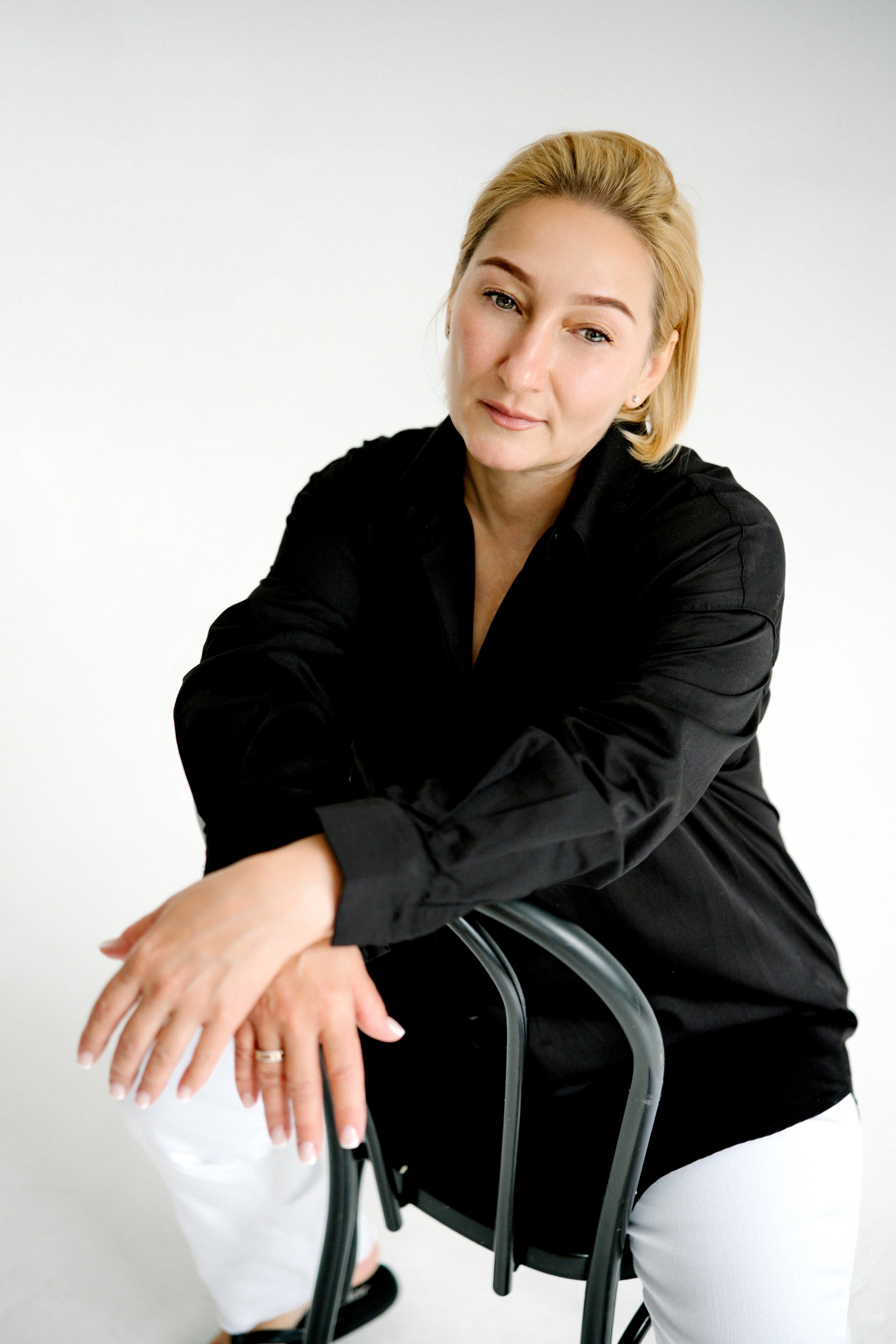 Наташа: съемка в стиле минимализм. Фотограф и видеограф Анна Жагорина