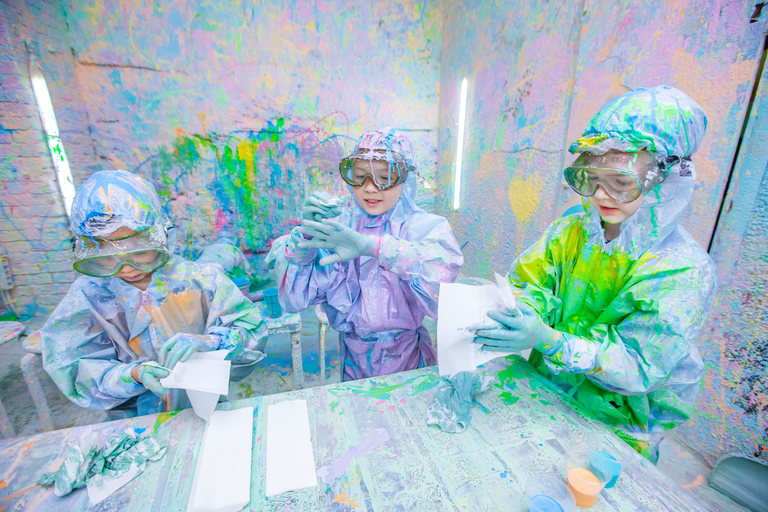 LAB of ART — красочный мастер-класс. Stanislav Baryshev — People. Emotions. Atmosphere