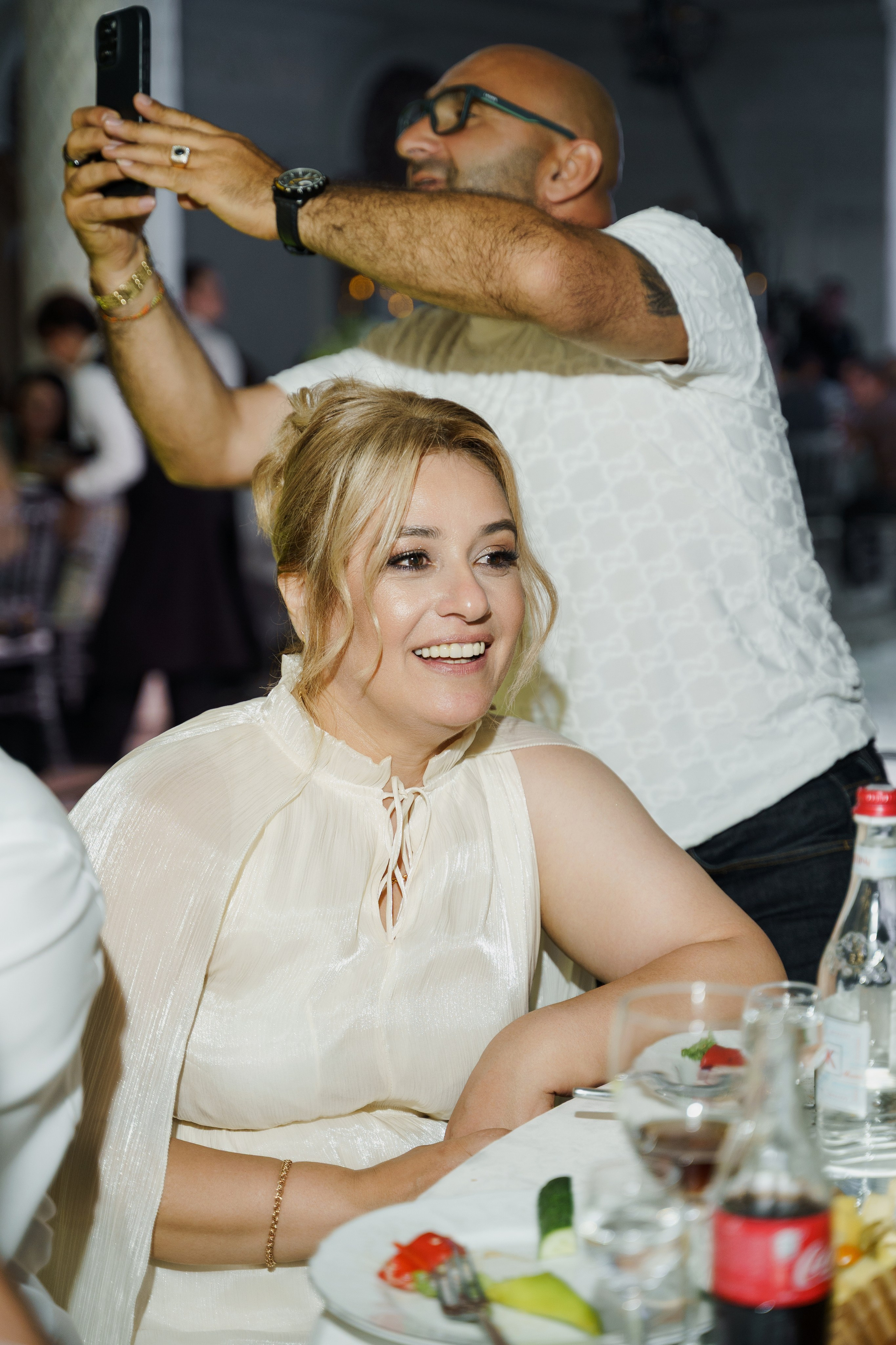 Сватовство в Краснодаре от лучших свадебных фотографов и операторов ТВИНС СТУДИО. ТВИНС СТУДИО — лучшие свадебные фотографы и видеографы в Краснодаре