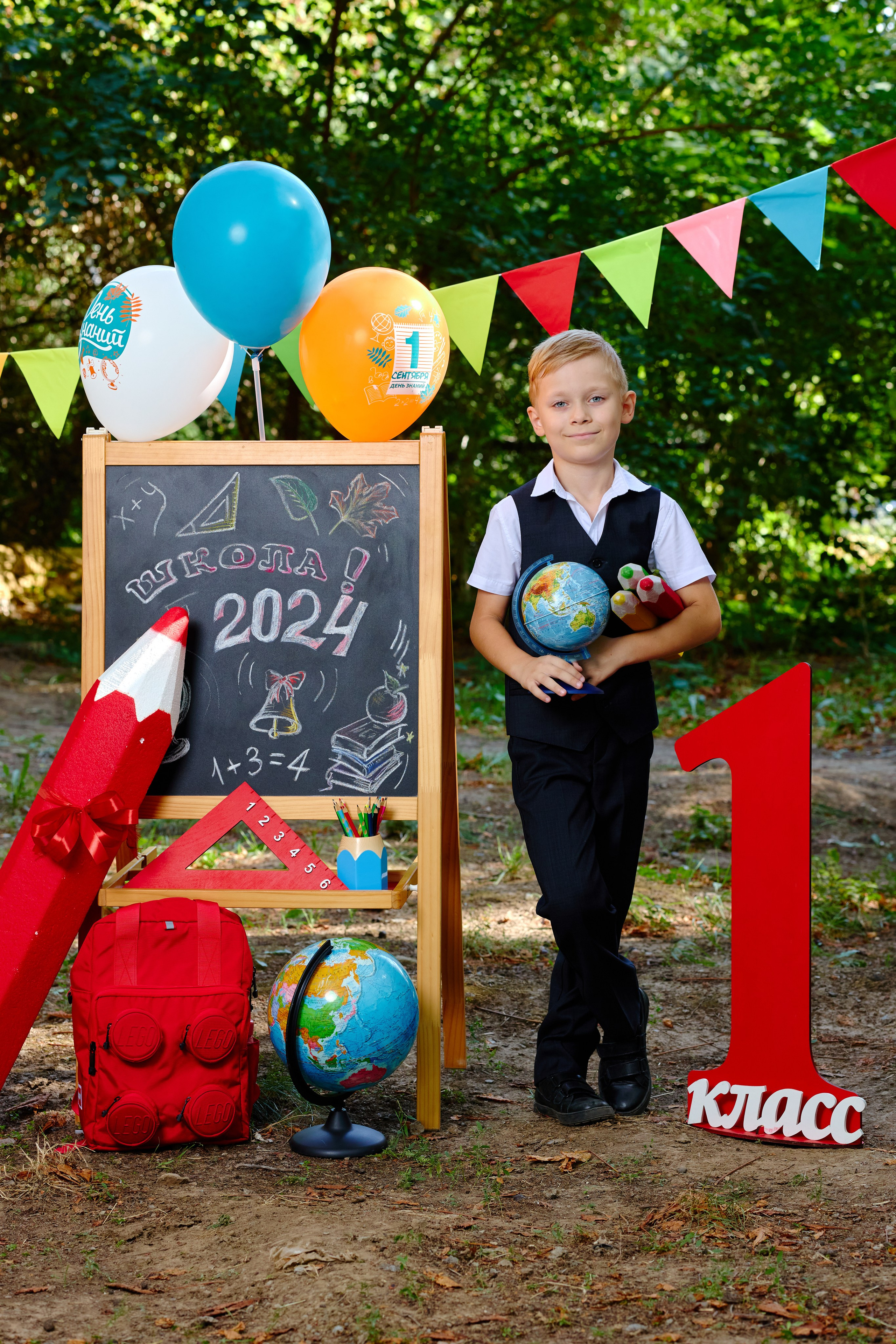 Альбом для 1 класса (персональный). Фотограф Выпускные альбомы Таганрог Сергей Коробченко