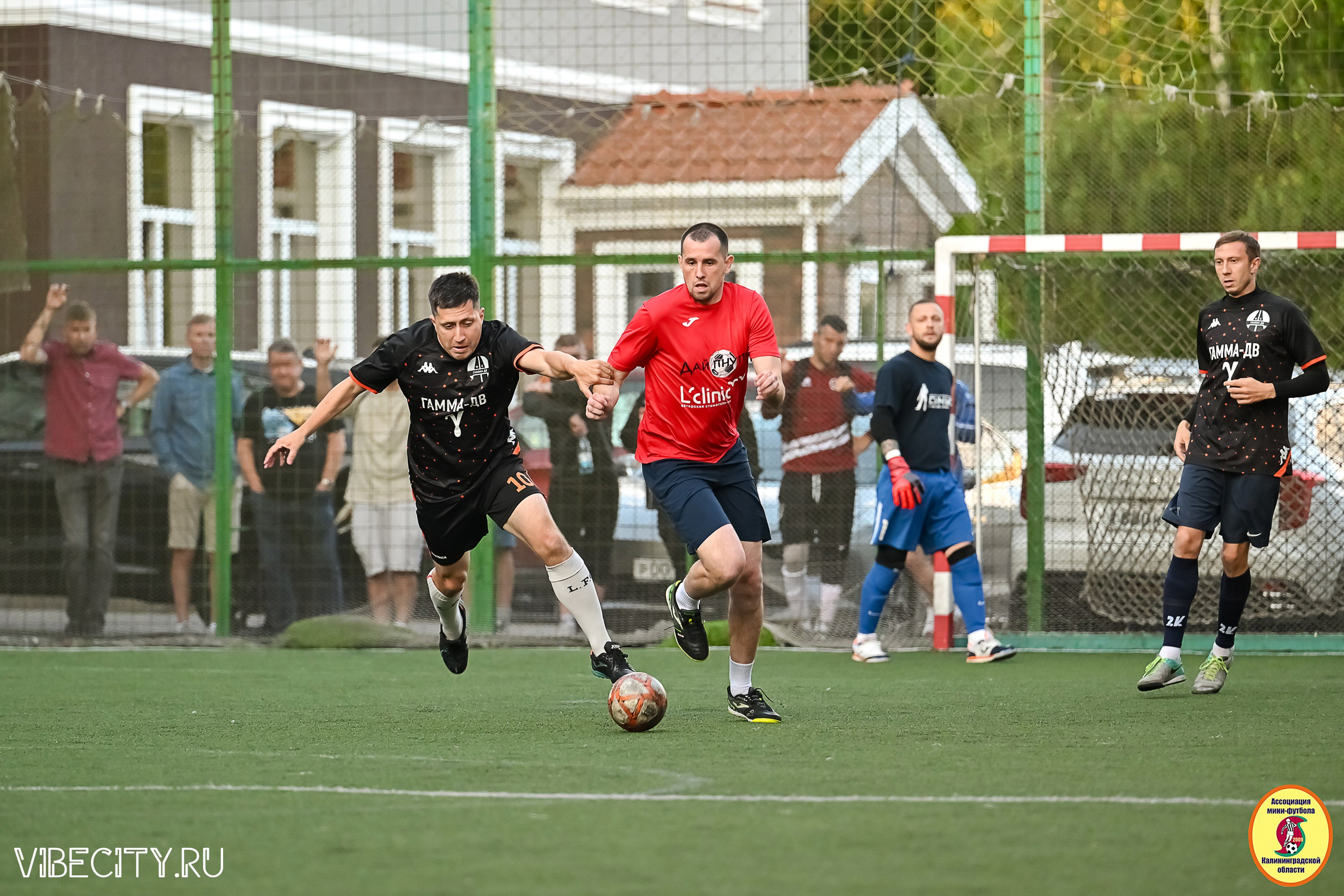 ИГРЫ МИНИ-ФУТБОЛЬНОЙ И КОРПОРАТИВНОЙ ЛИГИ. VIBECITY.RU Вайб Сити Ру Фоторепортажи Фотоотчеты Калининград