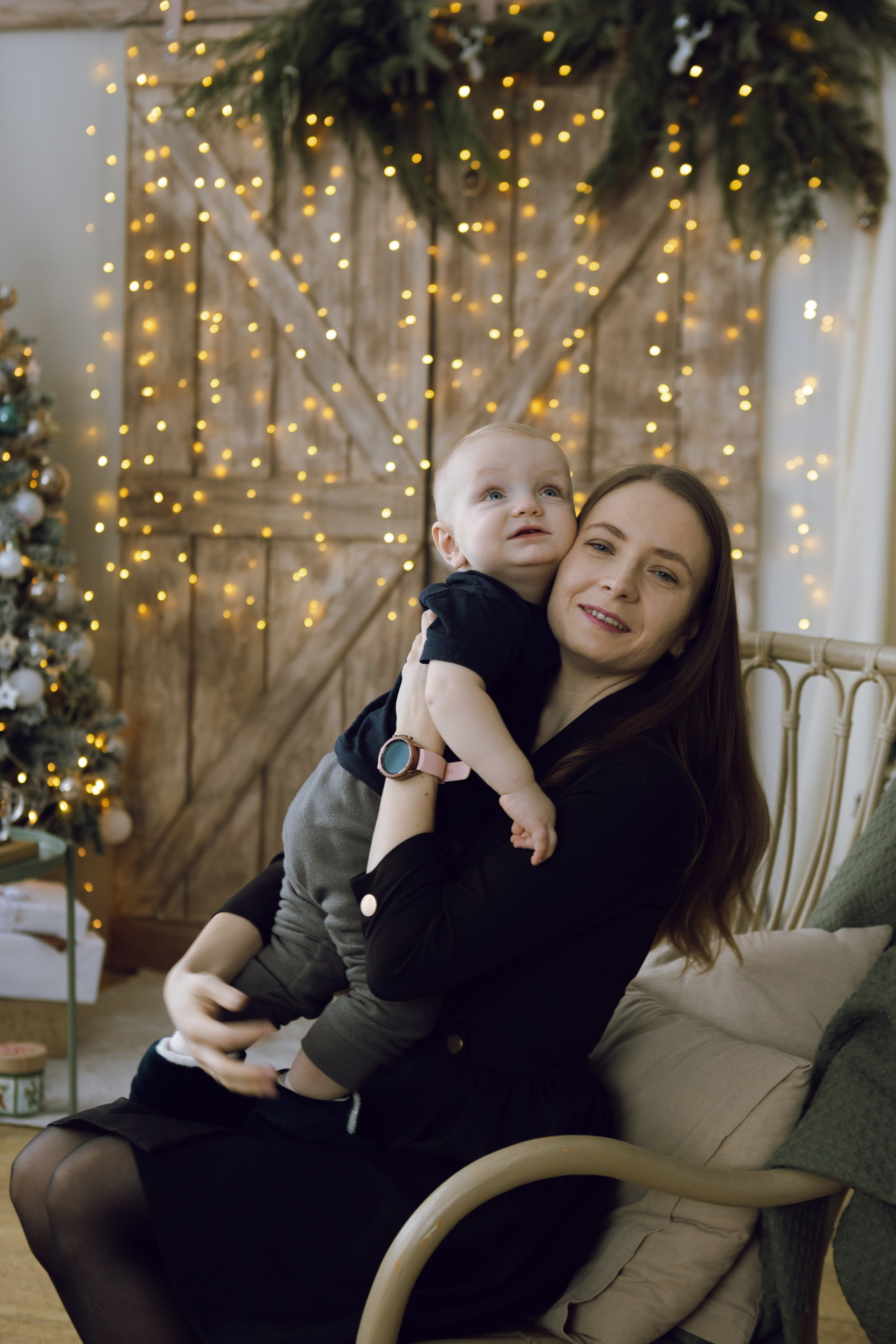 Новогодняя фотосессия. Фотограф Челябинск Эвелина Ганага, съемка для бизнеса и маркетплейсов