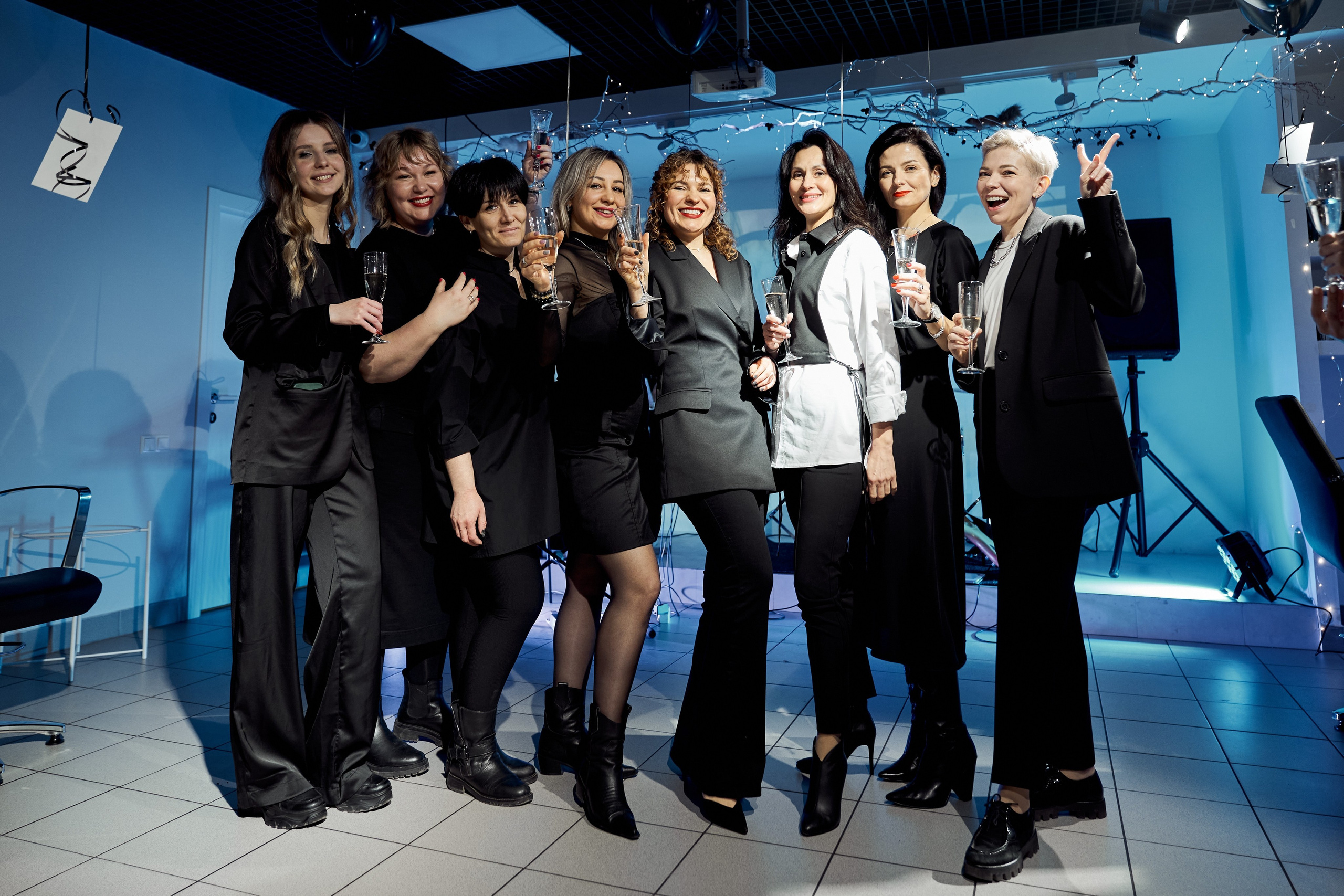 • салон ЛАК. 10 лет. Фоторепортаж мероприятия. Фотограф, индивидуальные женские, мужские фотосессии в Ростове-на-Дону