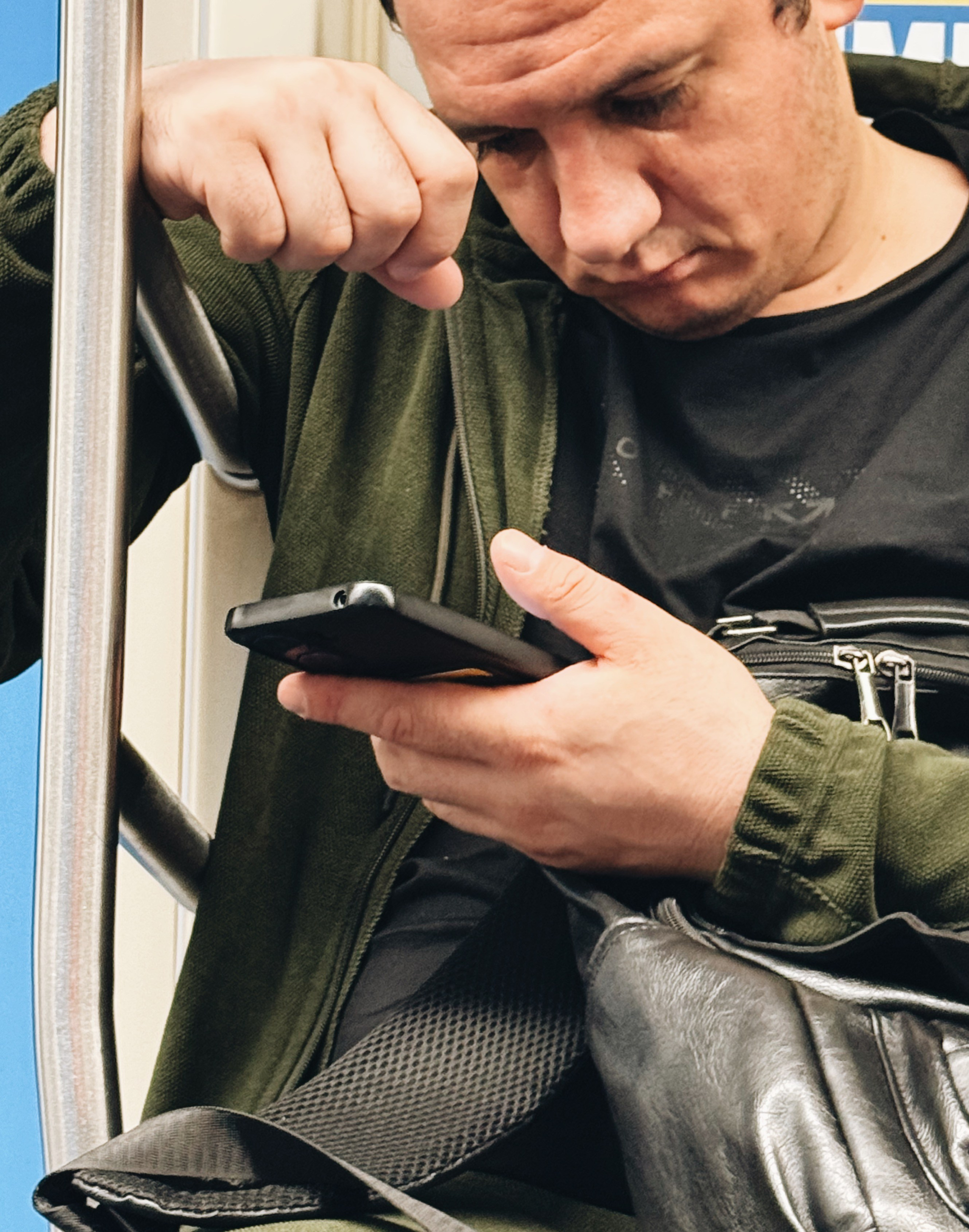 #руки_незнакомцев. Главная