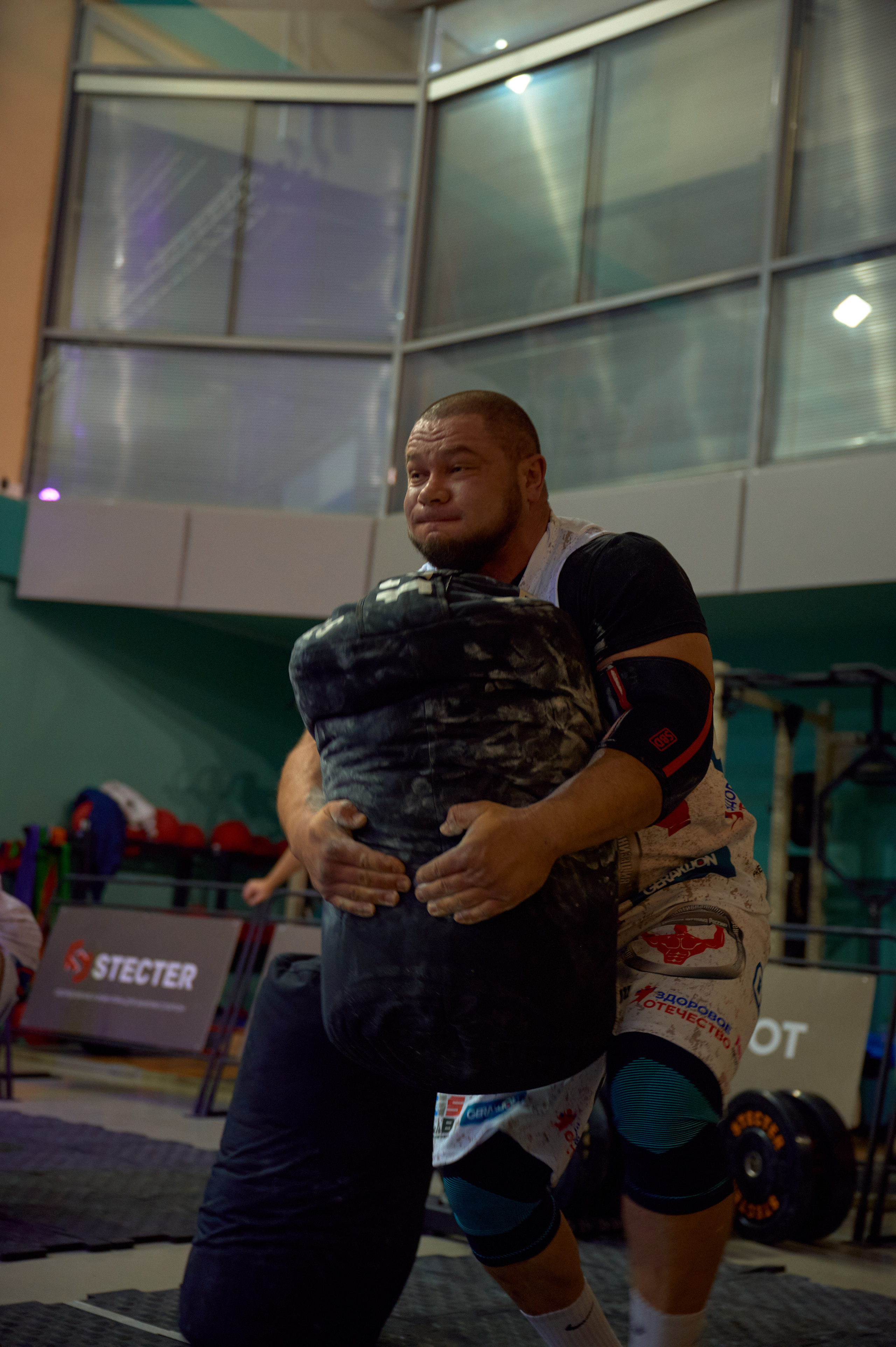 Самый сильный человек России 2022. Спортивный фитнес фотограф Алексей Нестеров