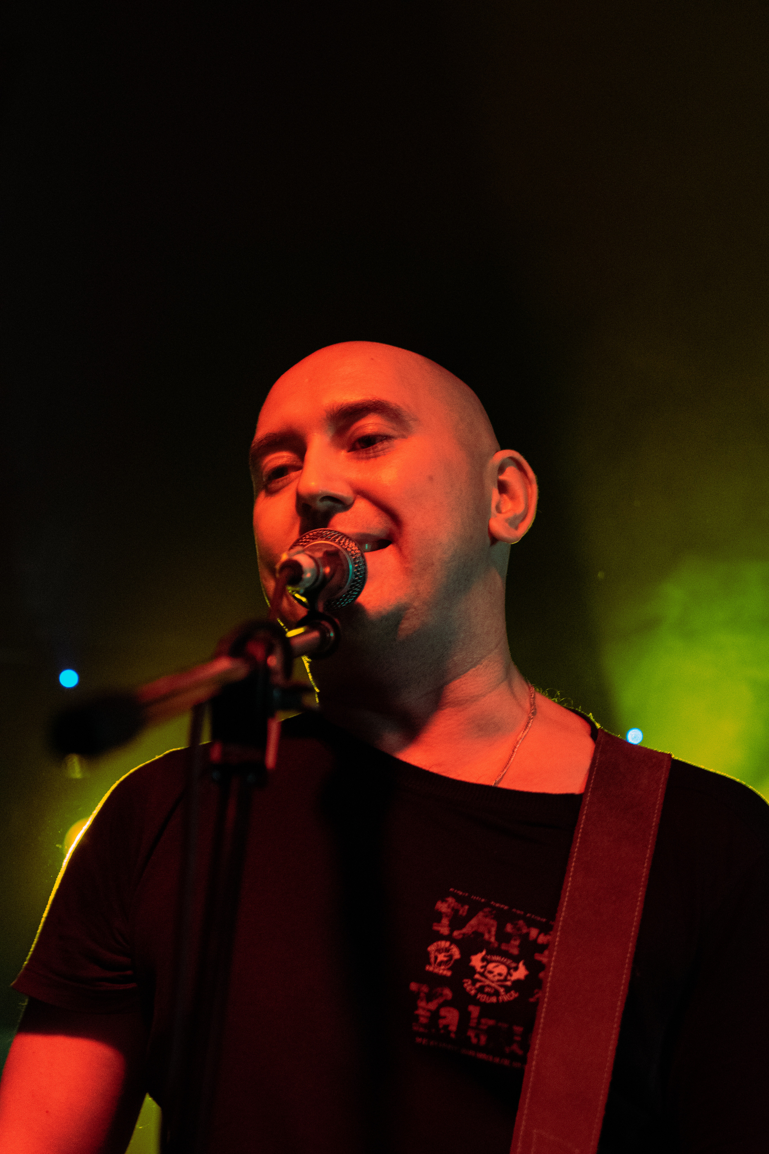 16 апреля состоялся концерт Артура Беркута, на разогреве была группа ПасСаш. Ёлкин Александр Фотограф