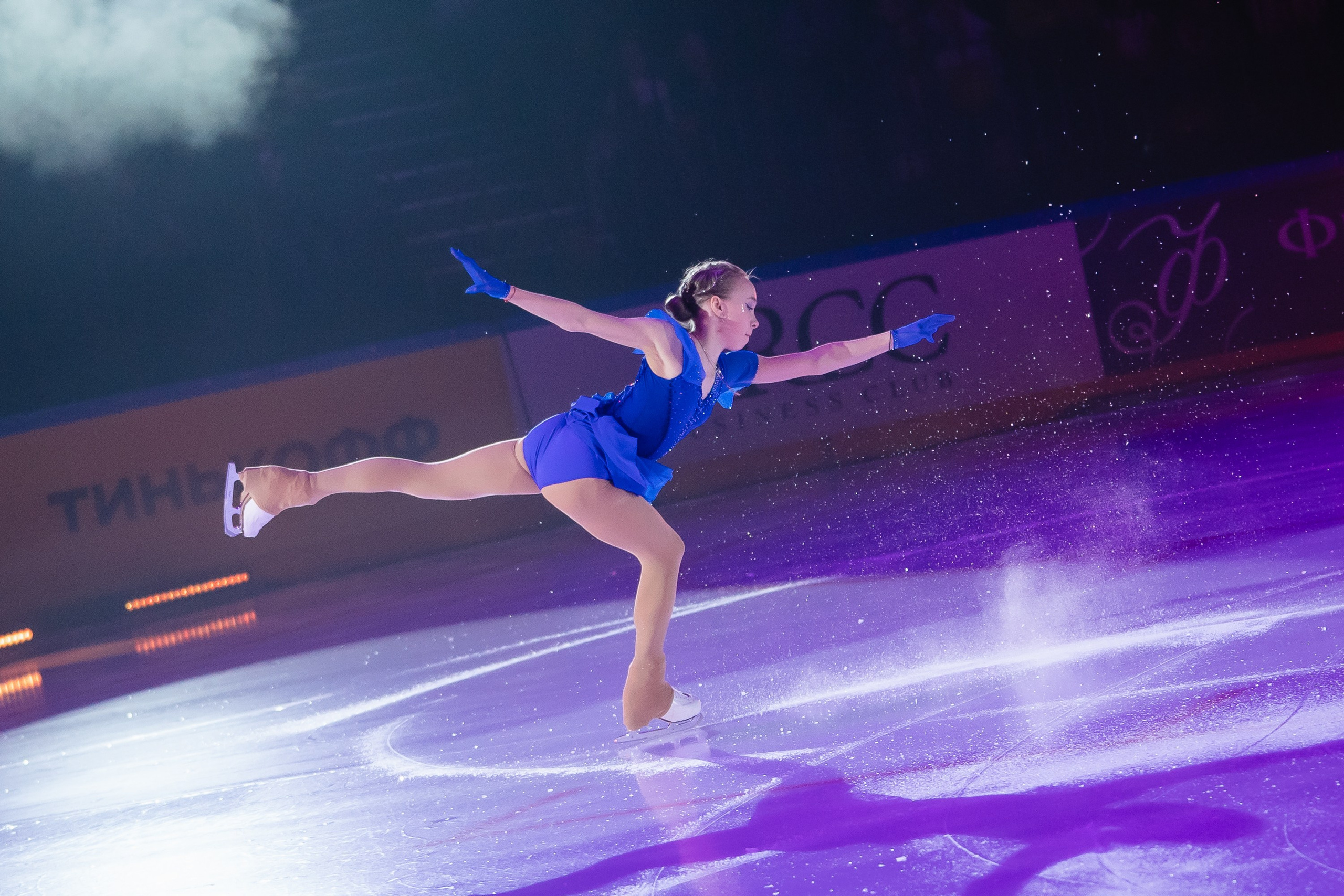 Шоу «Чемпионы на льду» в Новосибирске. Воробьева Ксения — Спортивный и танцевальный фотограф Новосибирск