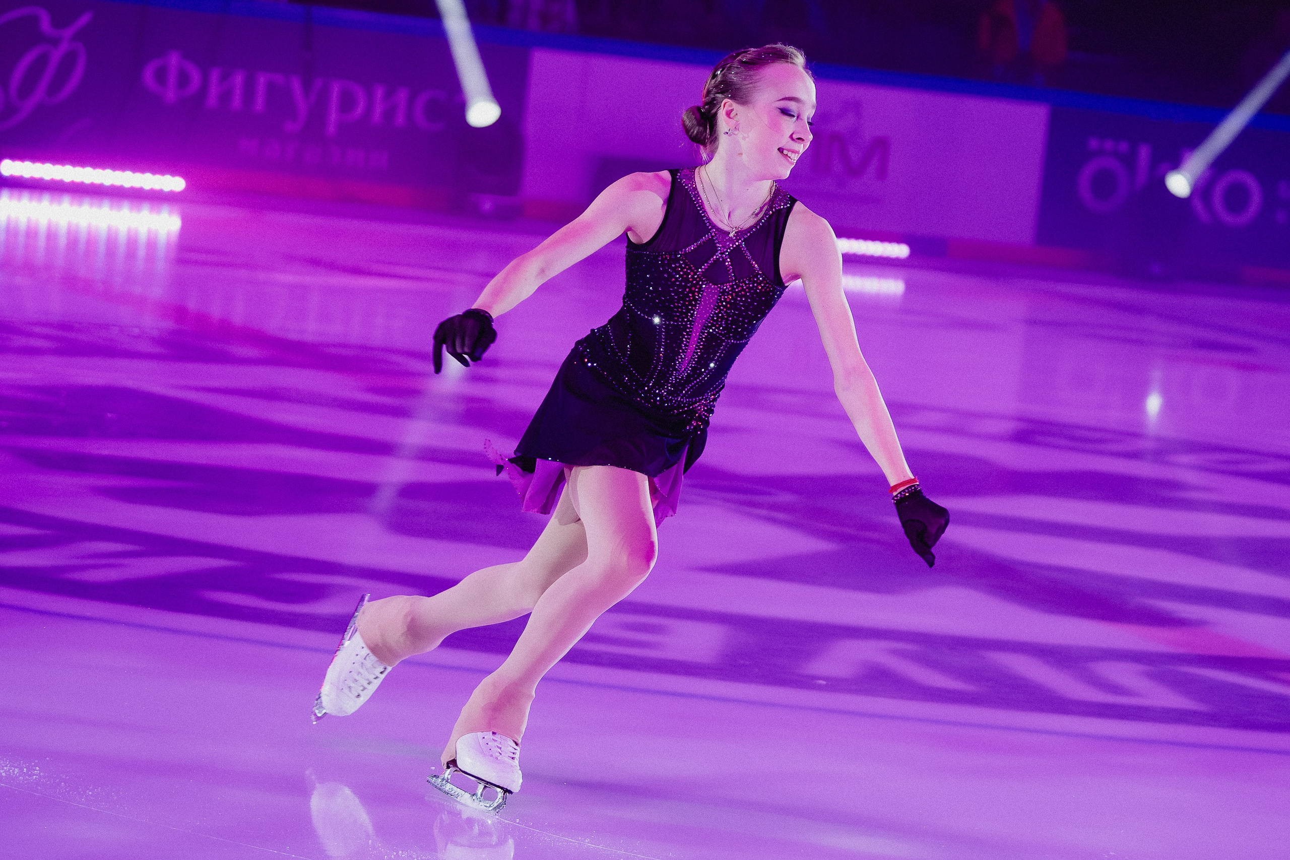 Шоу Этери Тутберидзе в Новосибирске. Воробьева Ксения — Спортивный и танцевальный фотограф Новосибирск