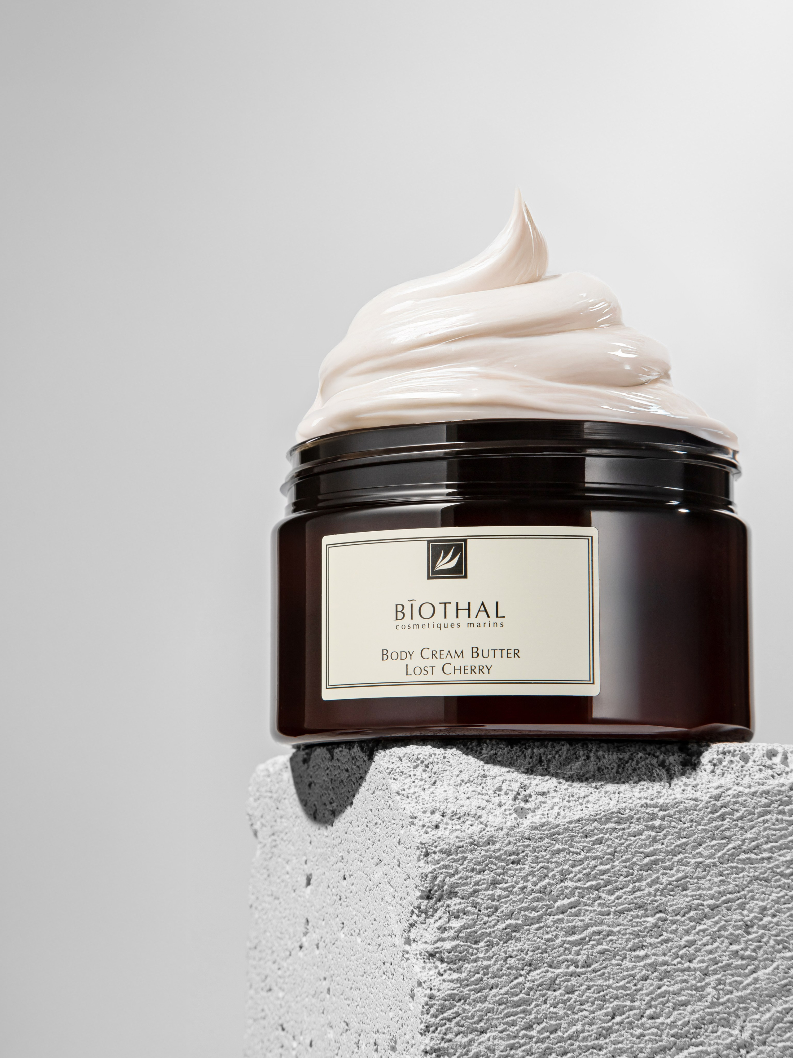 Съемка уходовой косметики. Маргарита Кузьмина, предметный фотограф Москва, Мытищи