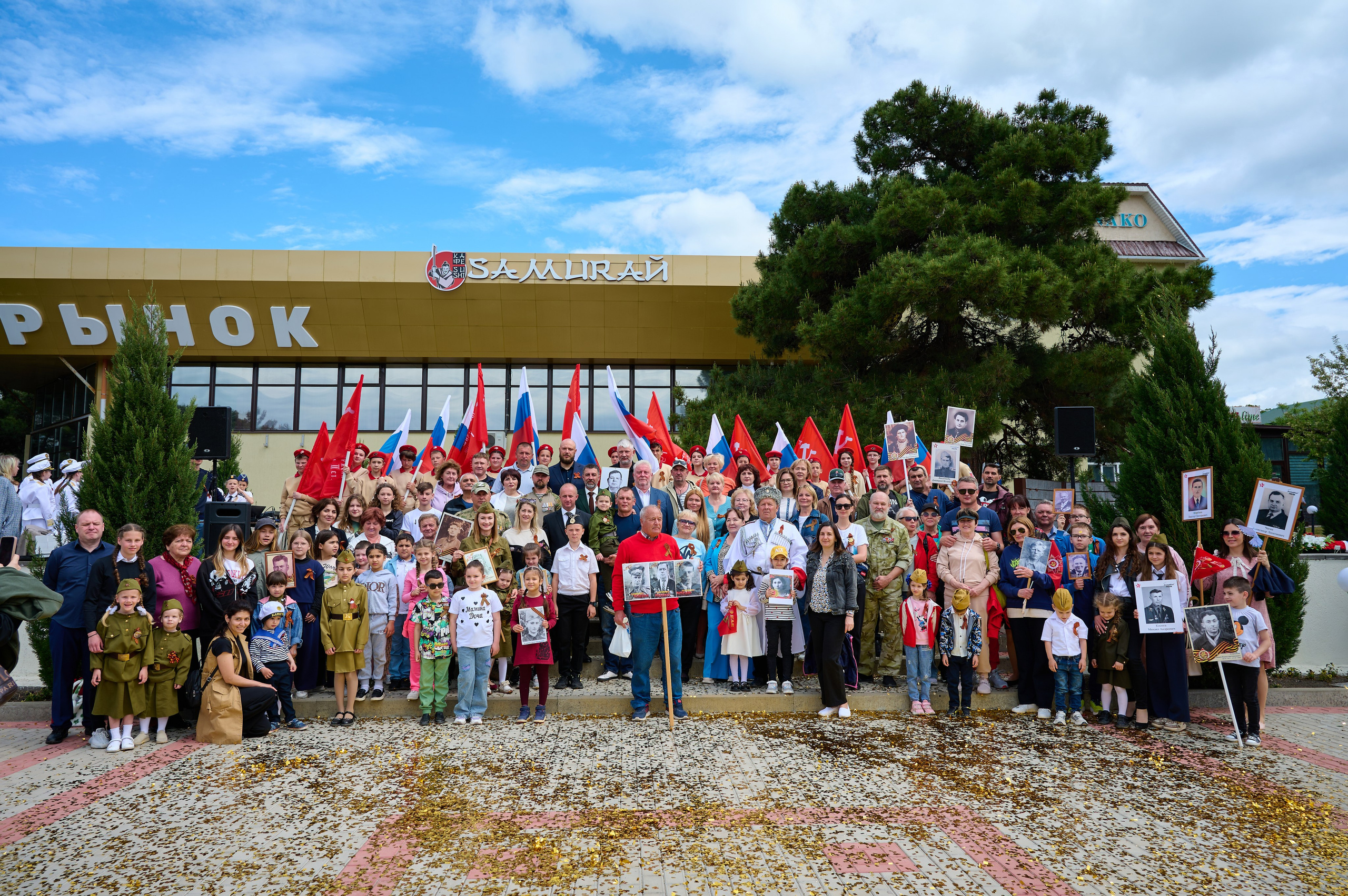Митинг 9 мая. Жизнь курорта Кабардинка в фотографиях