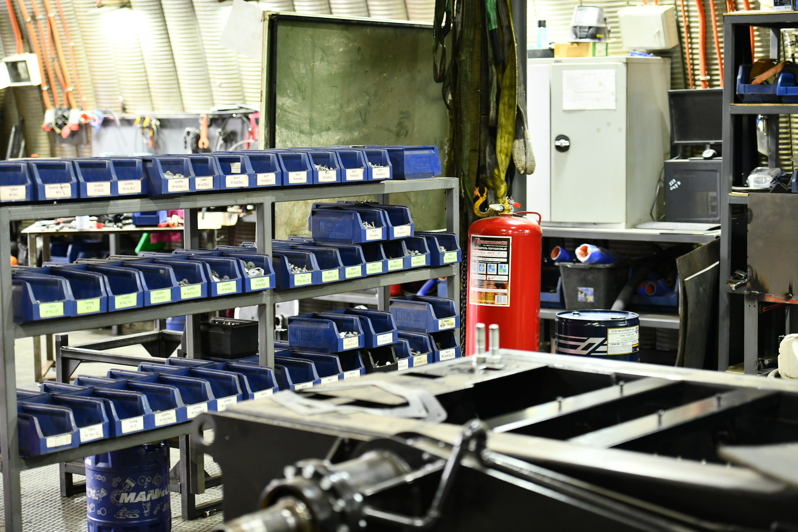 Репортаж с экскурсии на Завод ТРОМ. Репортажный и семейный фотограф — Шелихов Сергей