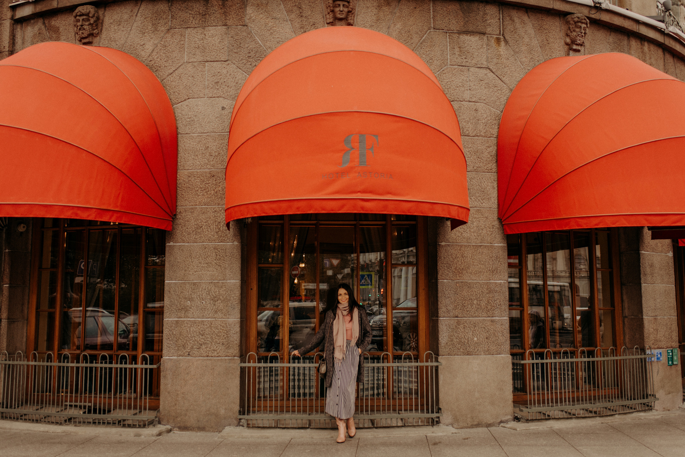 экспресс фотосессия в центре Санкт-Петербурга, контент съёмка