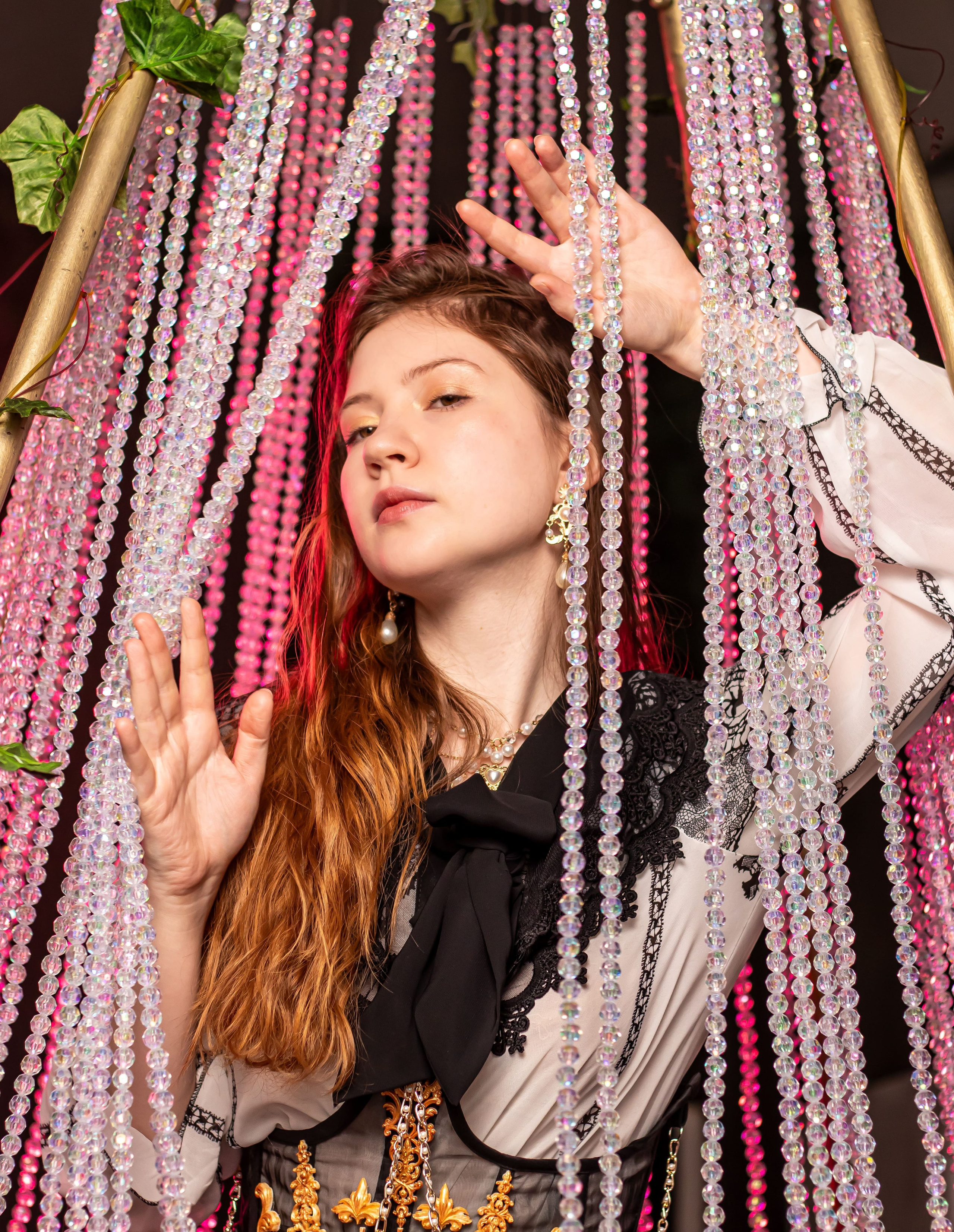 Художественный портрет женщины в стиле Ренессанс, вневременной образ, фотограф Карасёва Елена