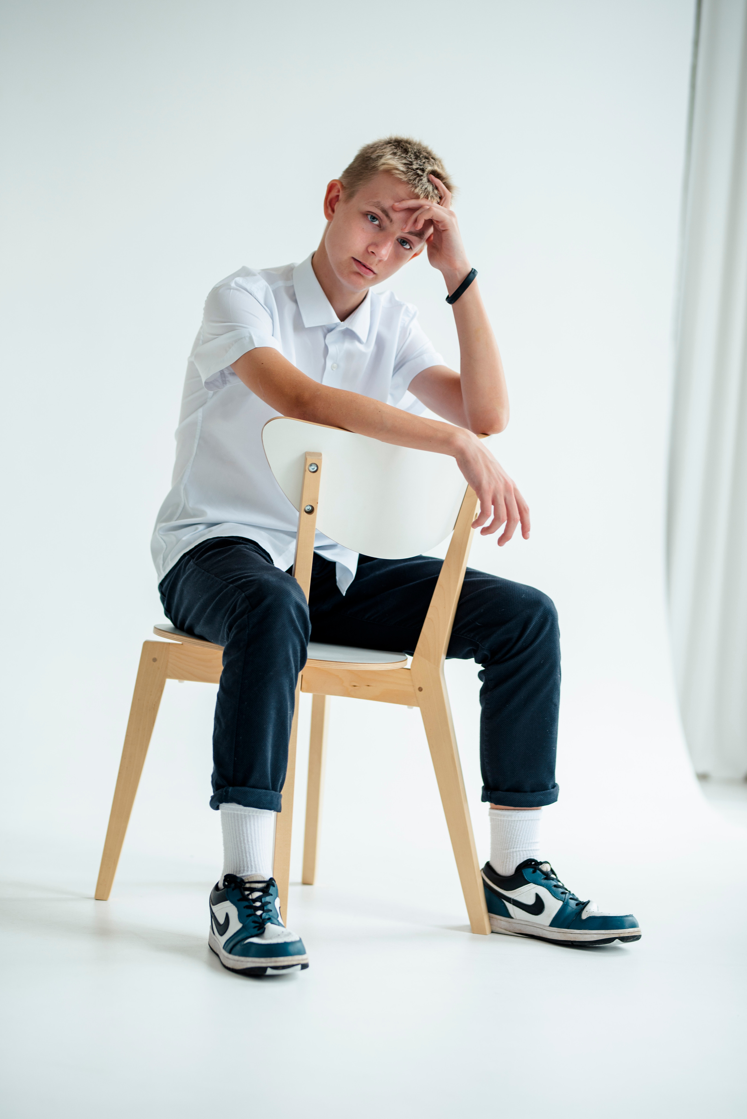 Студийные кадры для виньеток 9-11 классов. Фотограф в Ростове на Дону