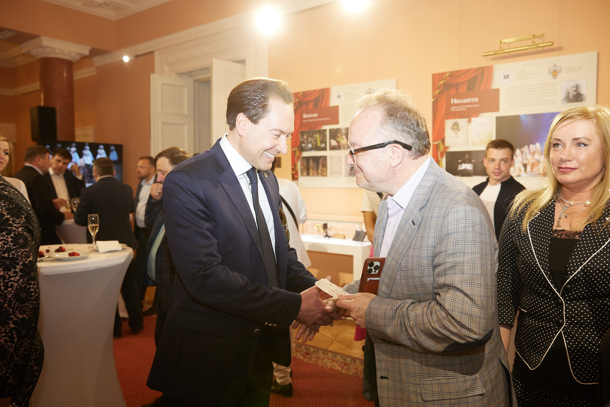 Репортаж фотограф москва конференции, выставки, мероприятия,. Фотограф и арт-директор в Москве Христина Антонович