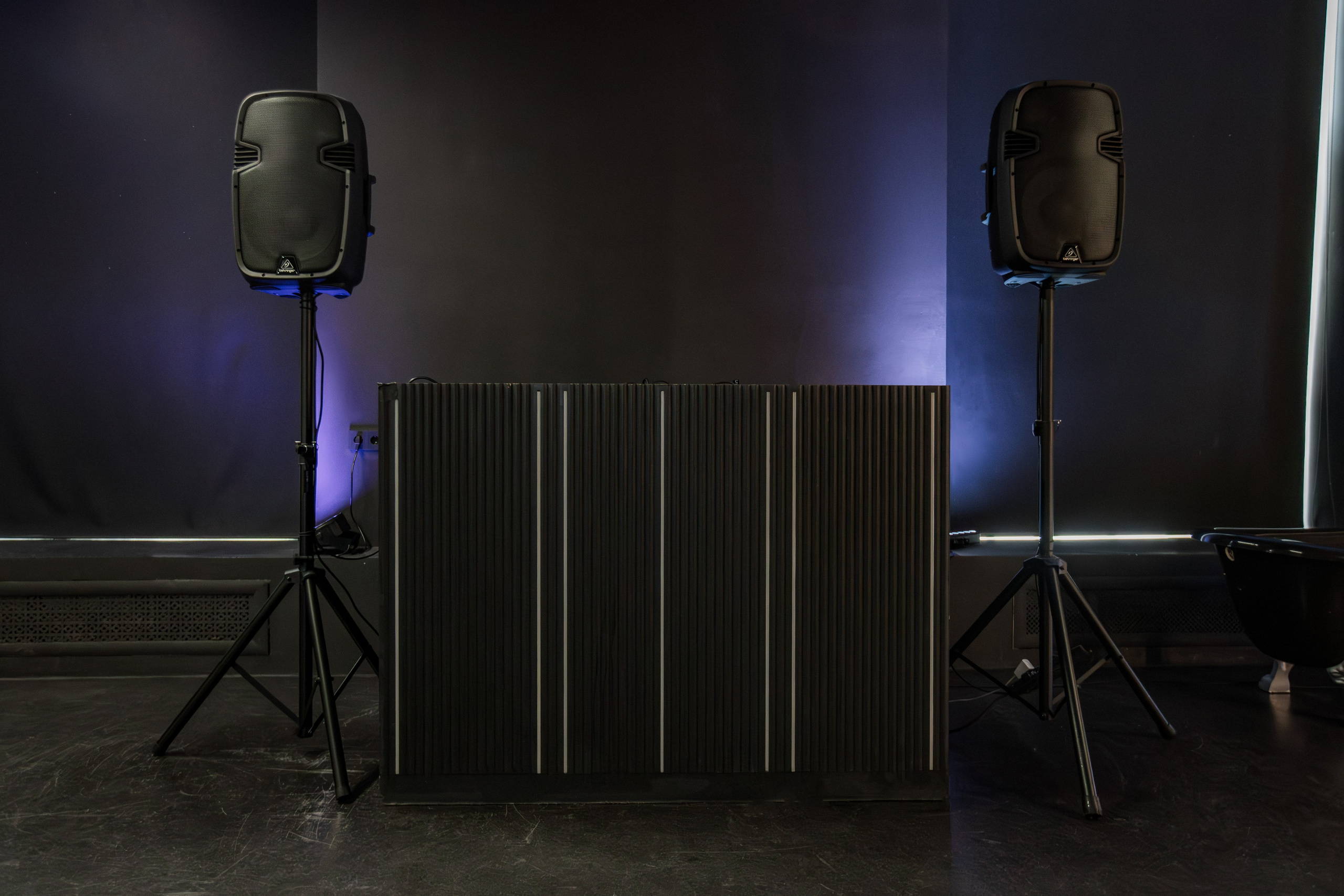 Mr. Black (лето). Аренда лофта в СПб для мероприятий