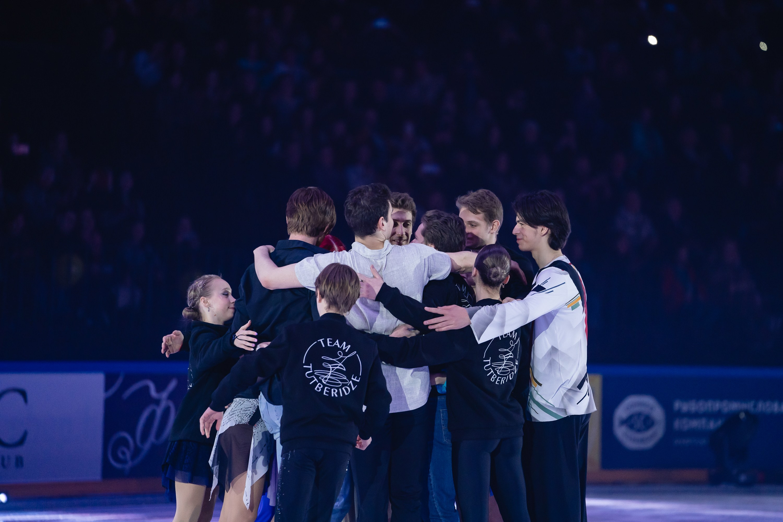 Шоу «Чемпионы на льду» в Новосибирске. Воробьева Ксения — Спортивный и танцевальный фотограф Новосибирск