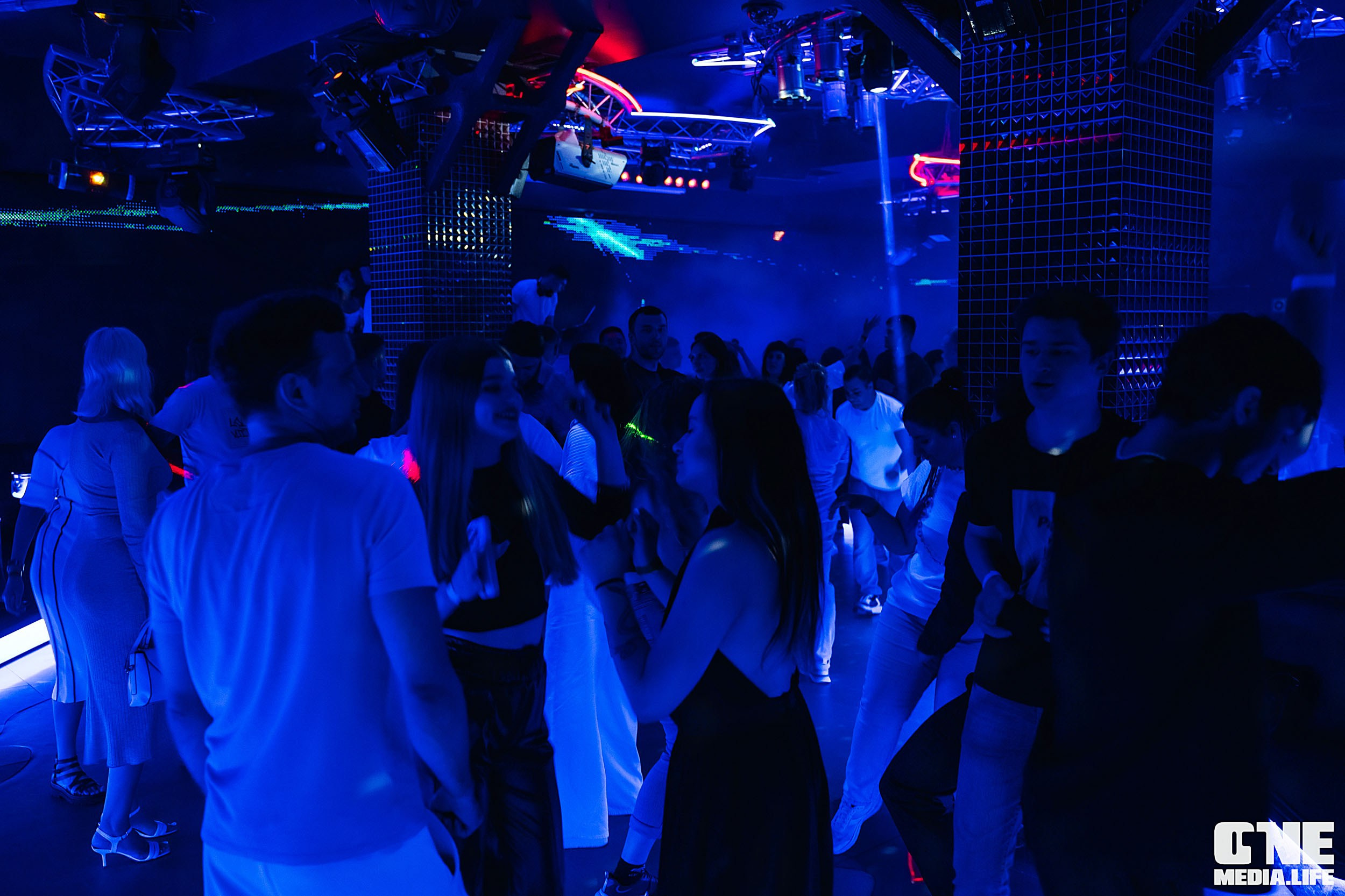 Фоторепортаж из РК Планета. One Media Life: фоторепортажи, фотоотчеты с мероприятий и заведений
