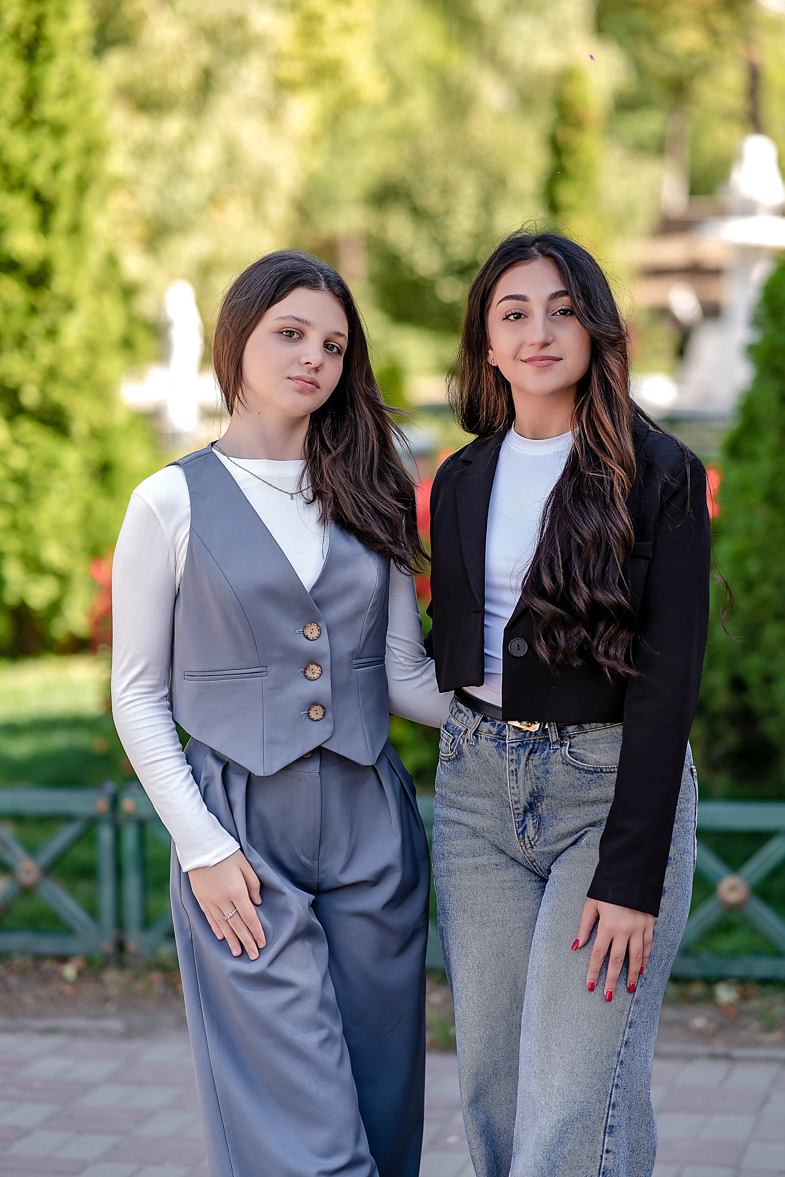 Выпускные (школьные) альбомы (книги) в Ростове-на-Дону. Современные Выпускные Альбомы в Ростове-на-Дону