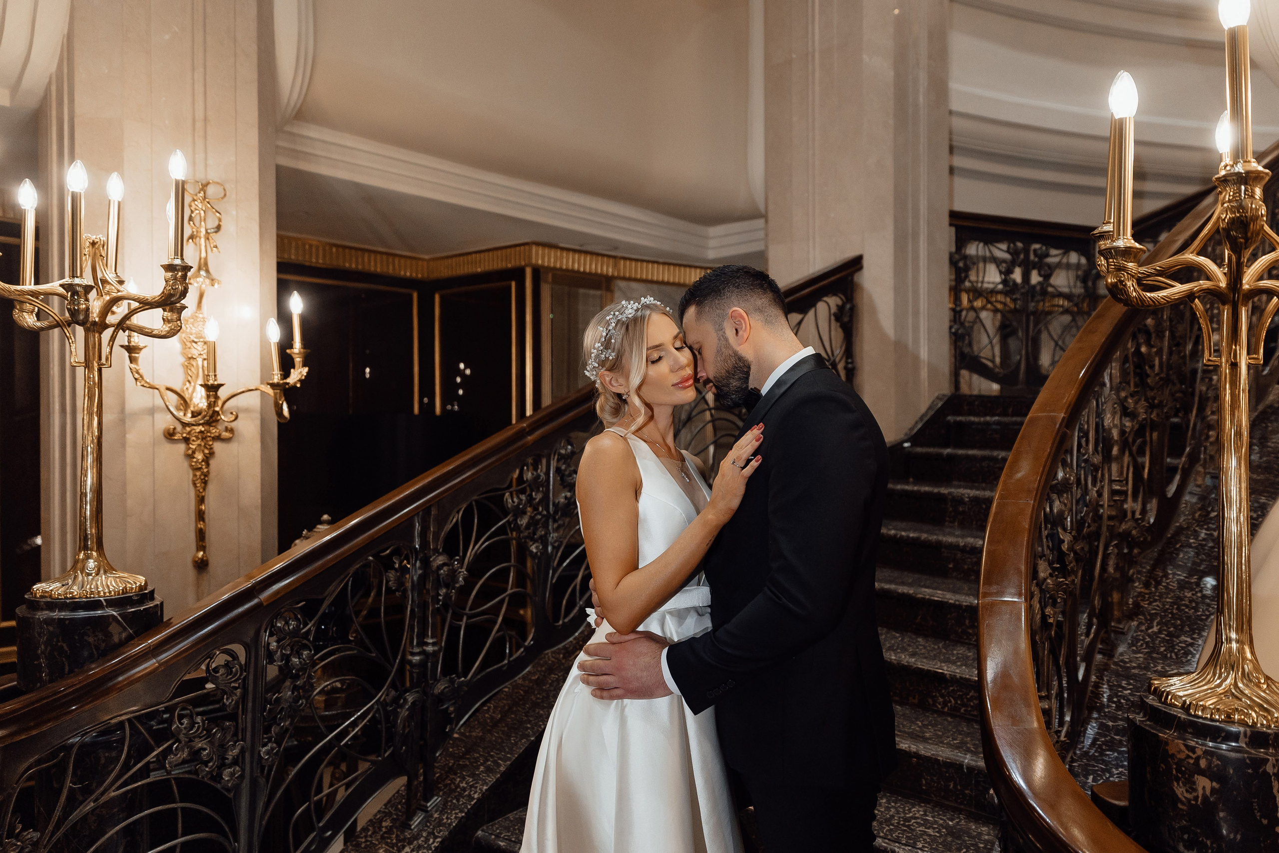 свадебная фотосессия в отеле st. regis Москва Никольская