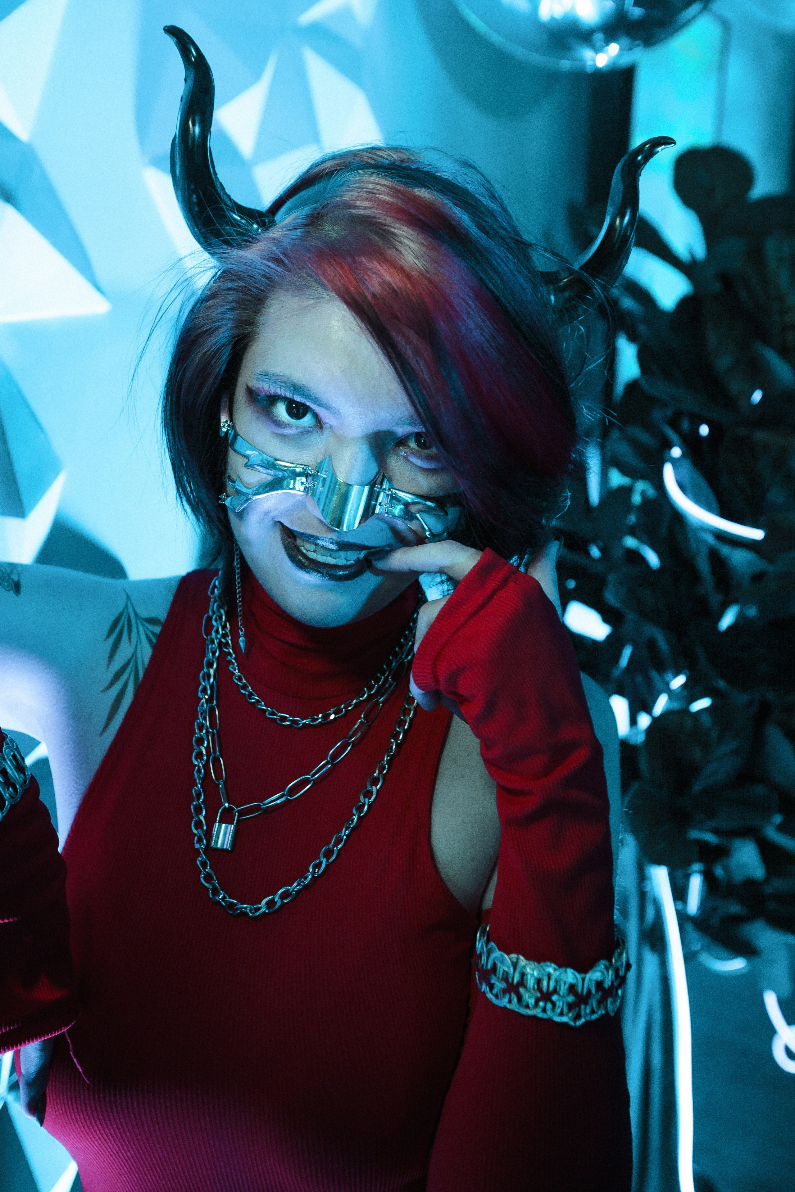 Walk-In Day в стиле киберпанк в тату-студии MUKHINA TATTOO. СВОИ. ФОТООТЧЕТЫ-СОБЫТИЯ-МЕСТА