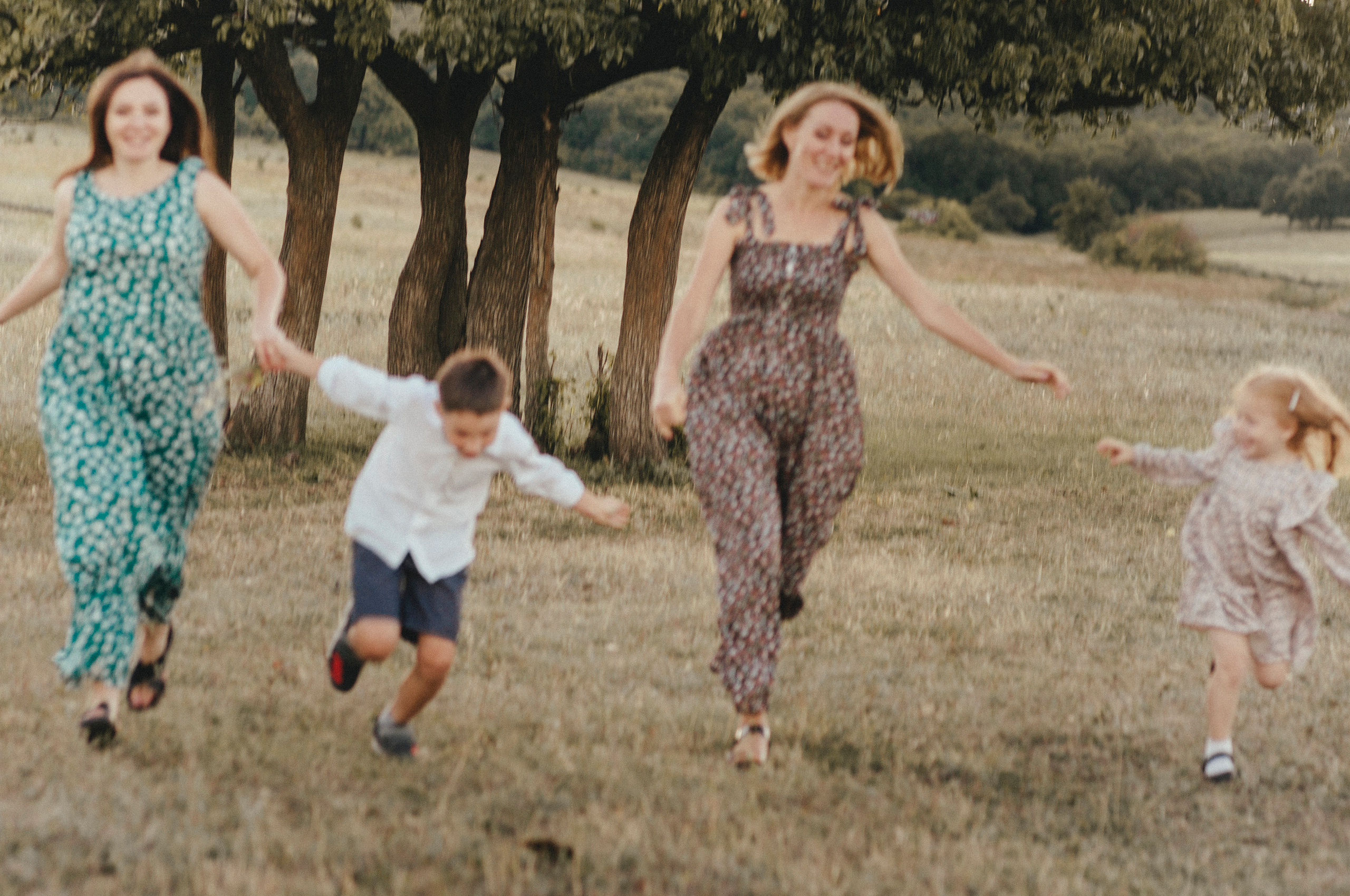 Сестрёнки. Фотограф Катерина Тюрина. Саратов