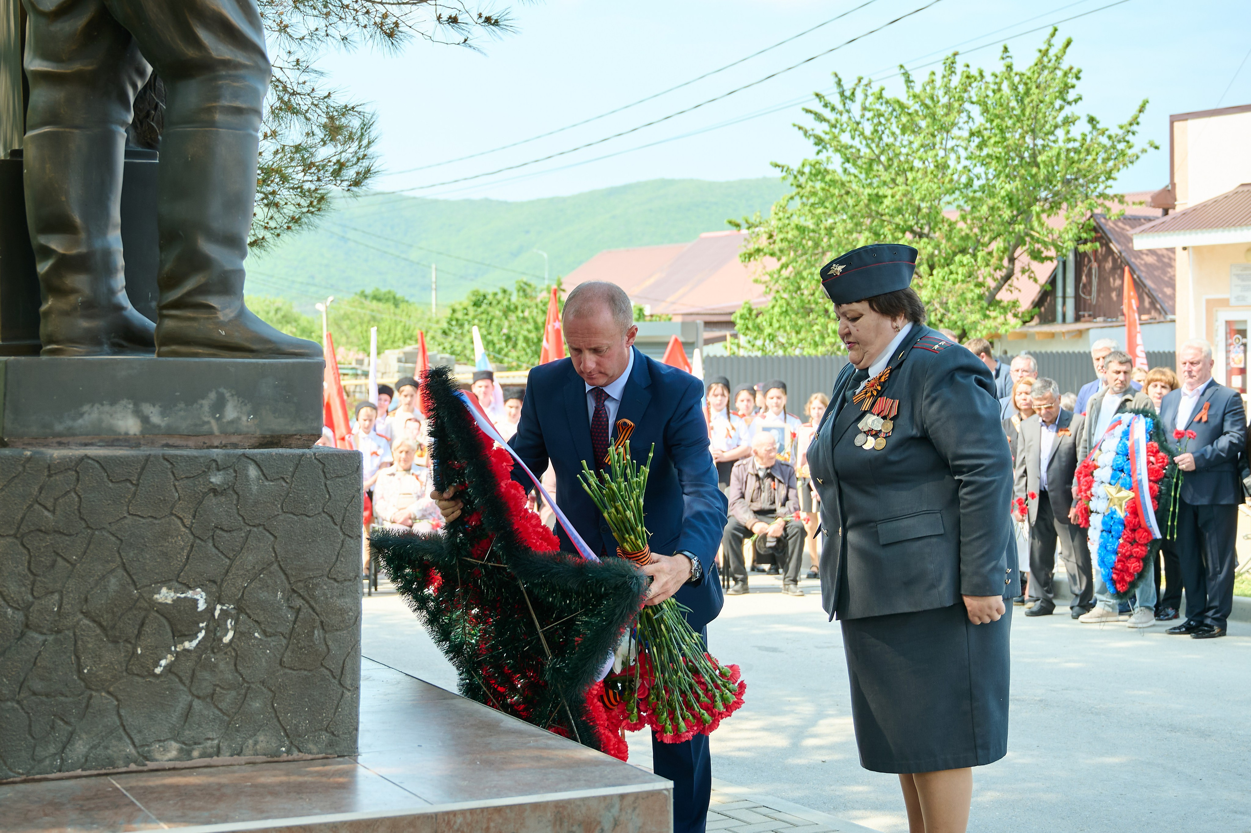 Митинг к 9 мая в с. Виноградное. Жизнь курорта Кабардинка в фотографиях