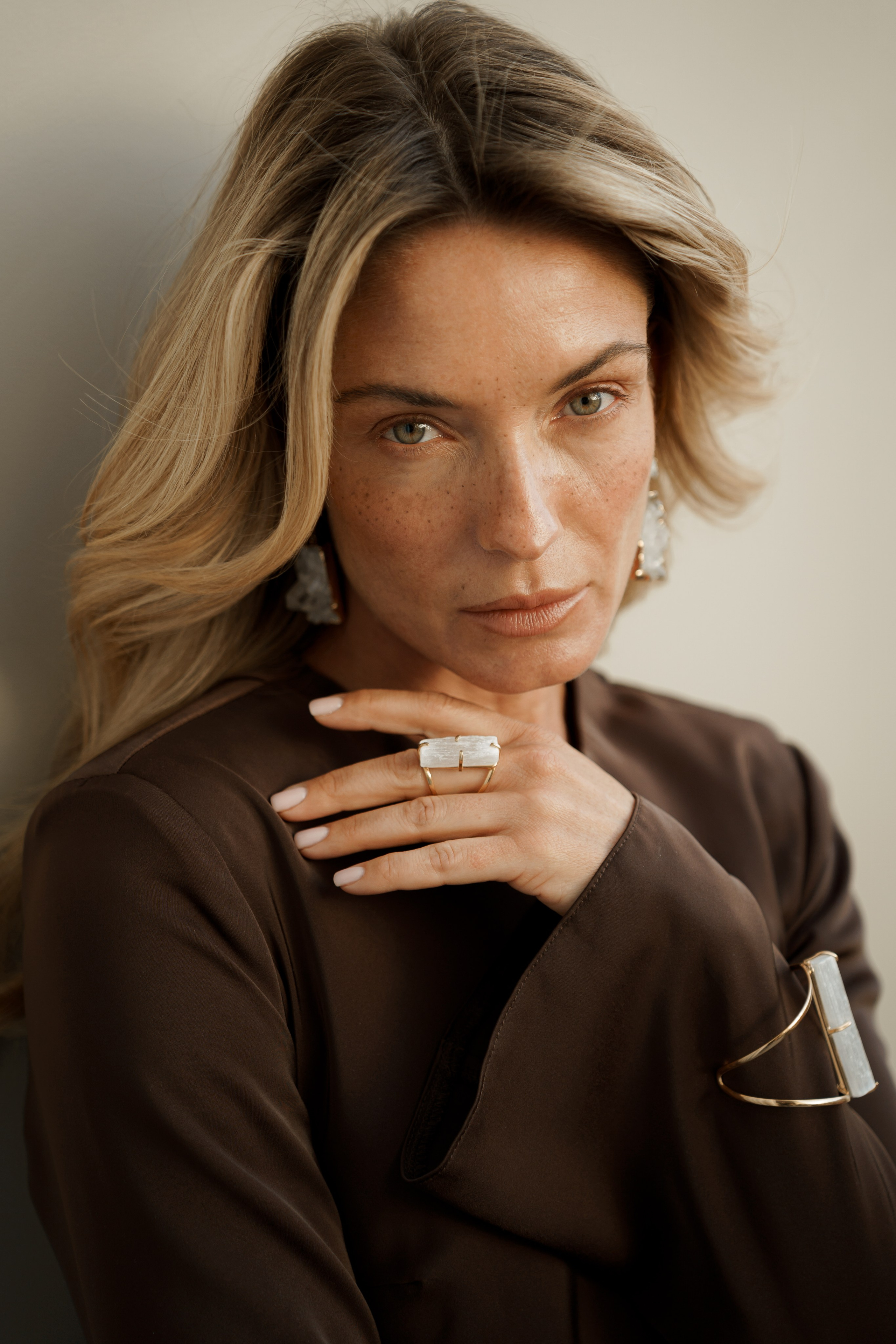 Съемка для бренда украшений СПБ. Чувственный фотограф в Санкт-Петербурге Пятнова Ксения