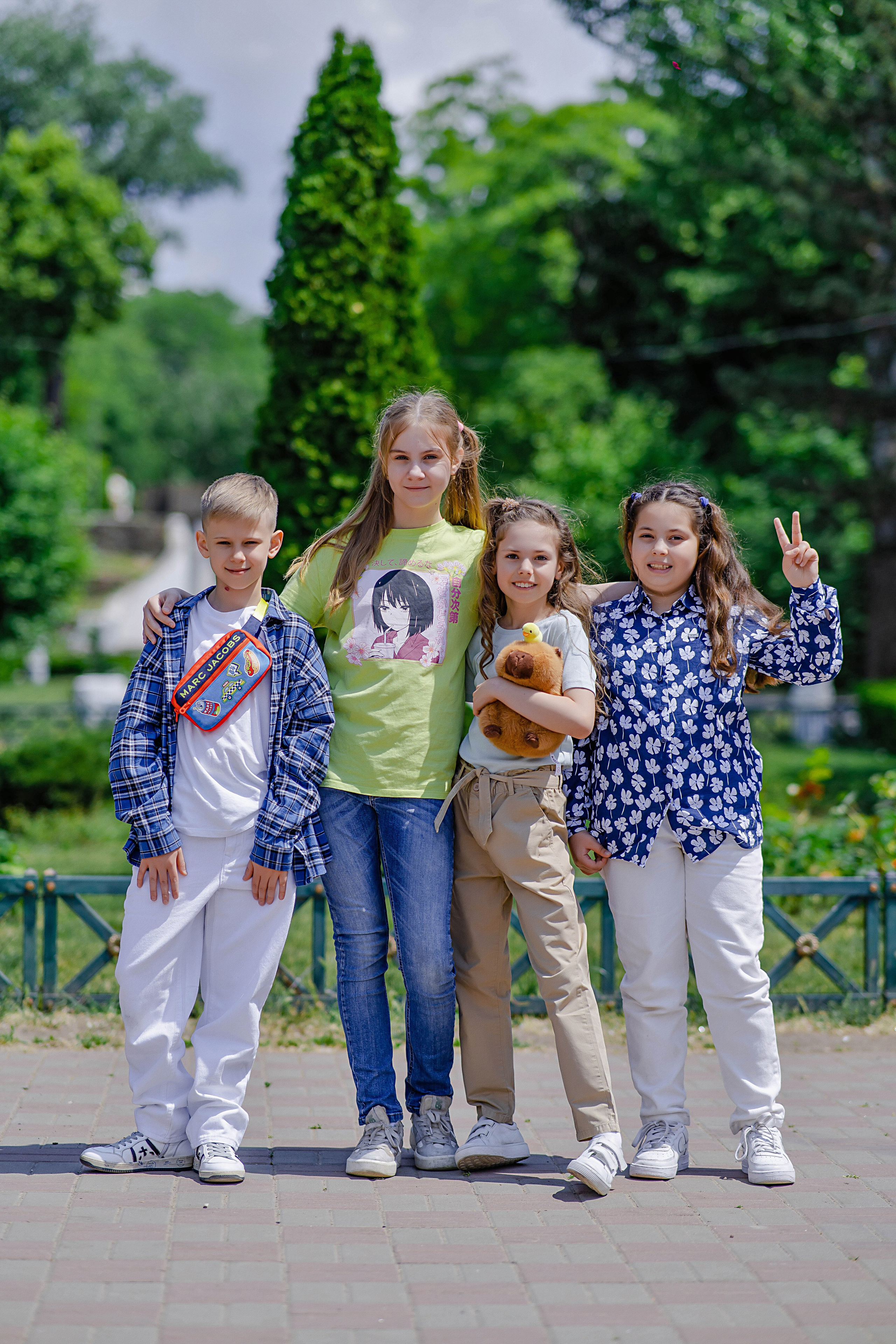 Фотосессия Гимназия 76 Класс 4А. Современные Выпускные Альбомы в Ростове-на-Дону