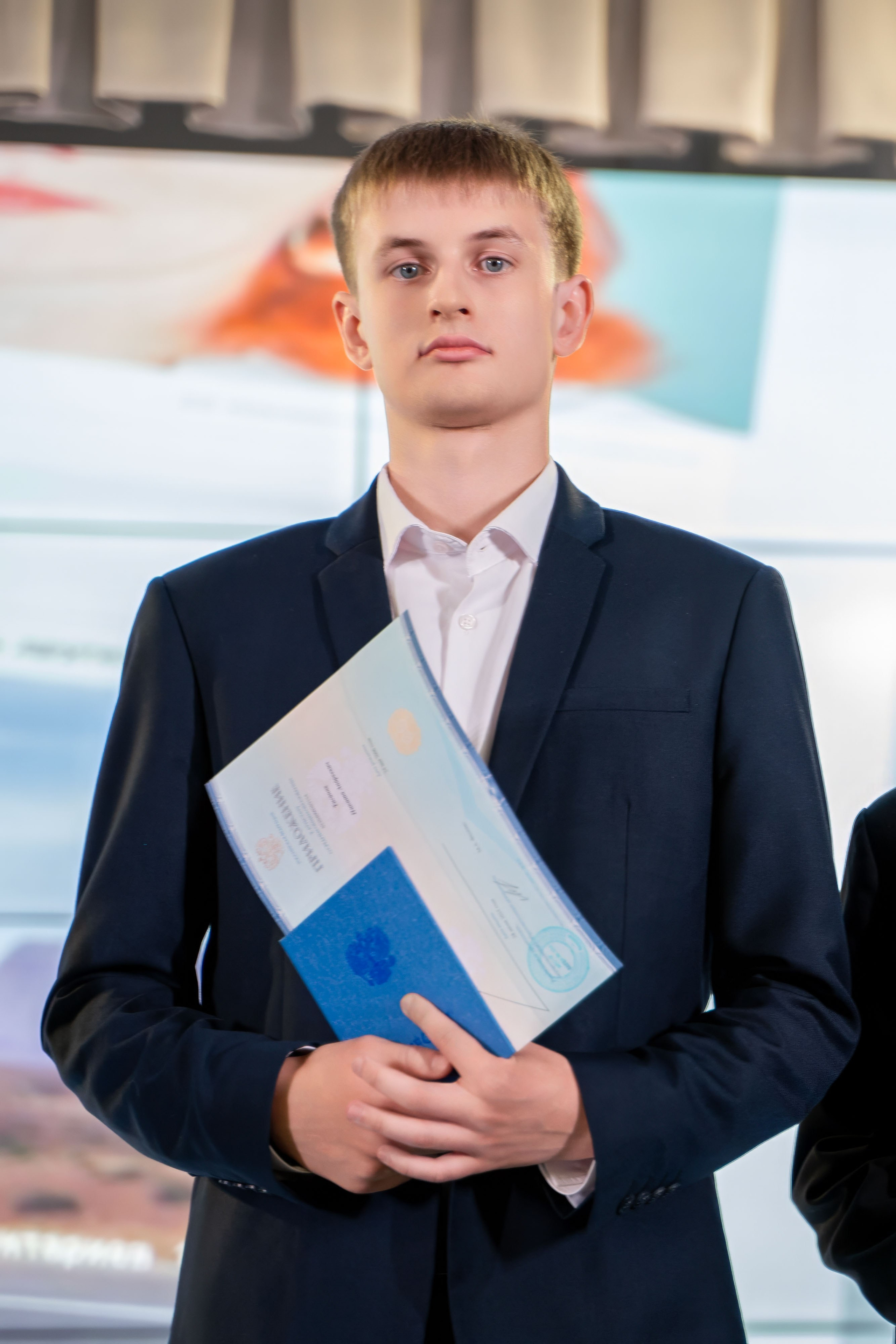 Школа 106_Вручение аттестатов 11классы_2024 г. Фотографы из солнечного Краснодара Вадим и Надежда Митус