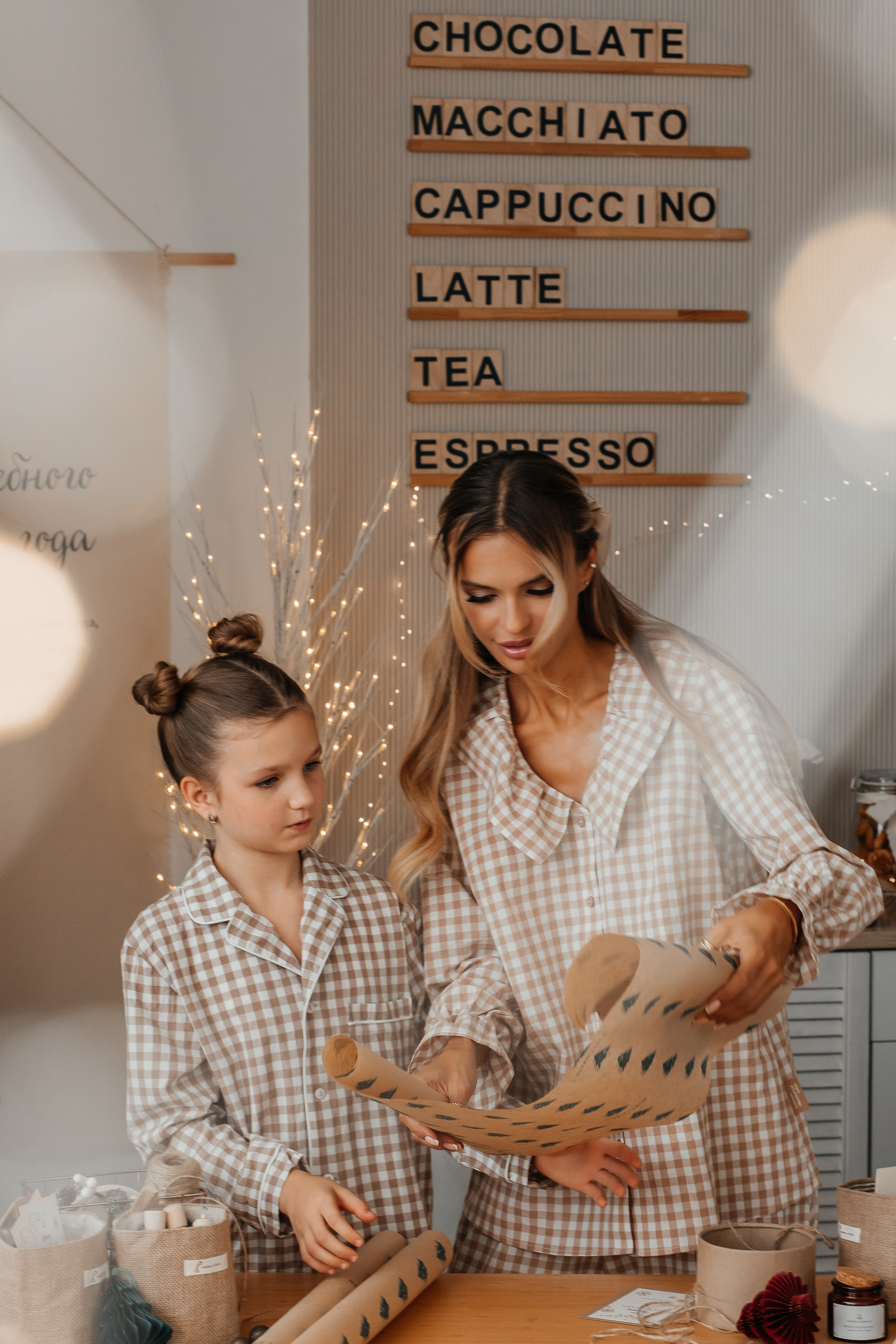 Семейная студийная съемка. Семейный фотограф в Сочи, Лоо, Дагомысе, Вардане Кучумова Олеся