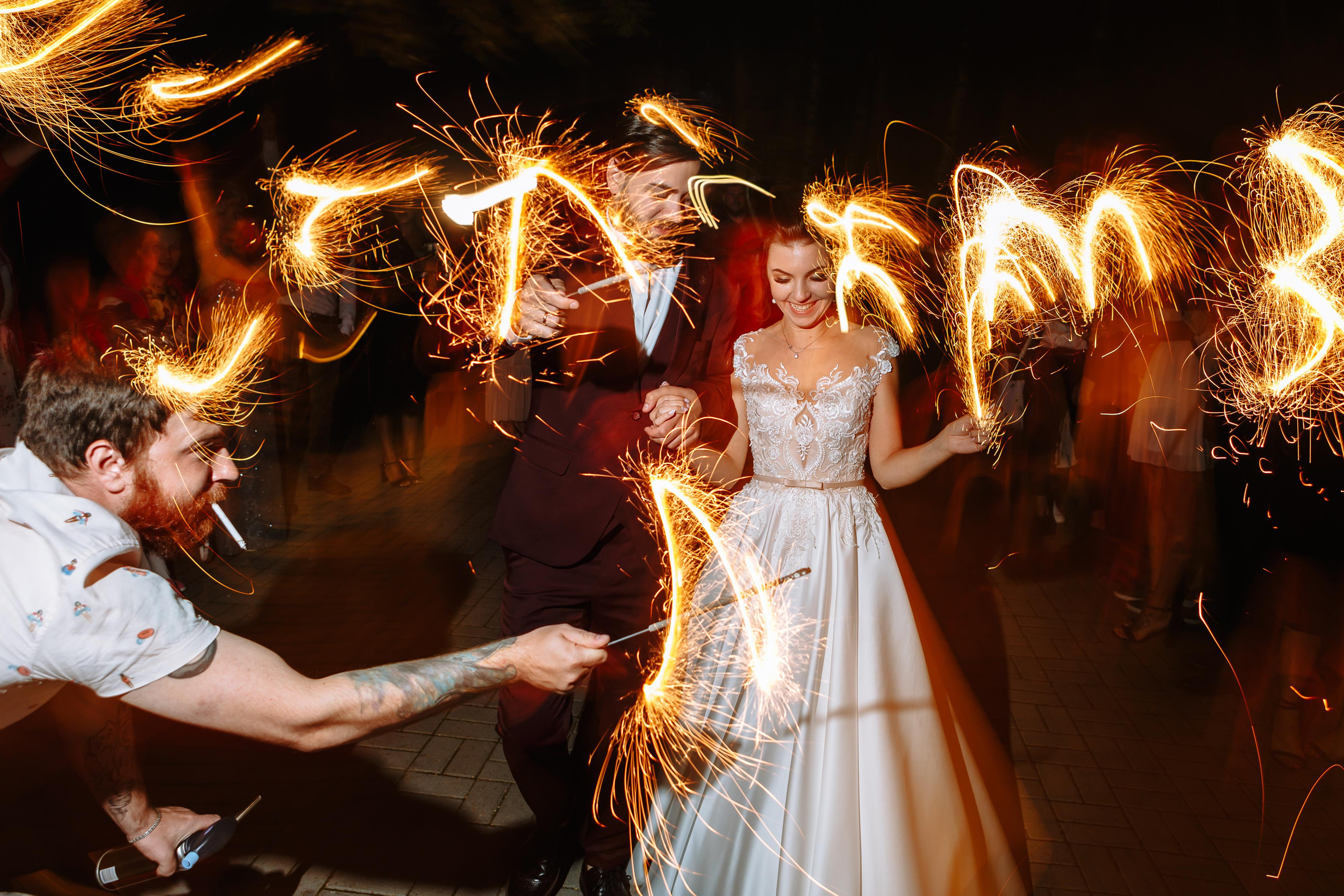 Стоимость свадебной съемки. Wedding, romantic photo, family holidays. Workshops