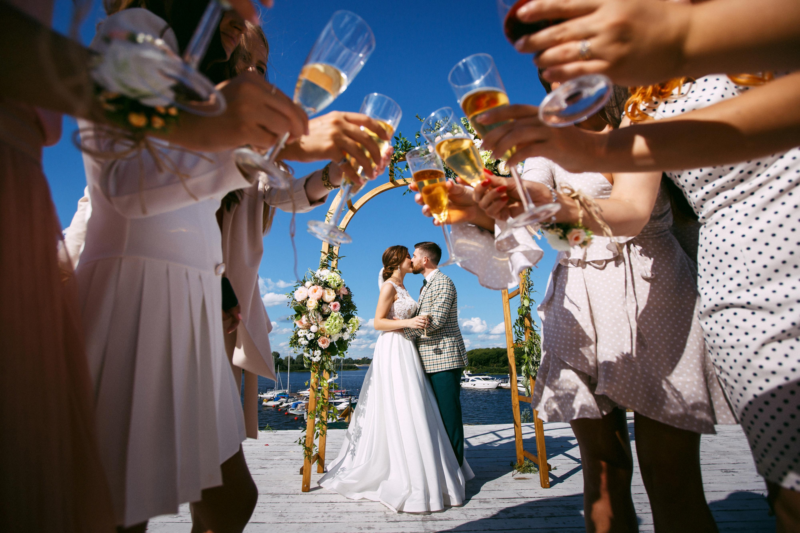 Стоимость свадебной съемки. Wedding, romantic photo, family holidays. Workshops