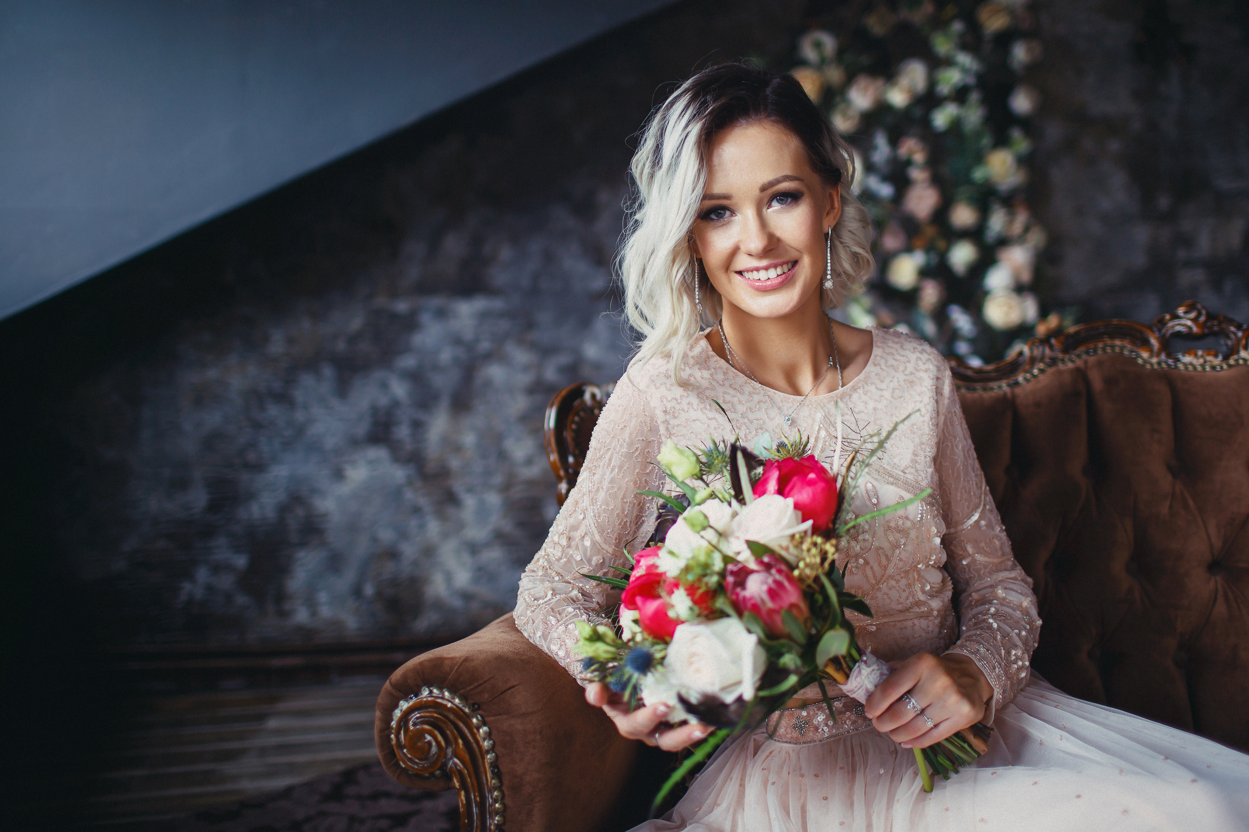 June 2017 | Vera and Vladimir. Wedding, romantic photo, family holidays. Workshops