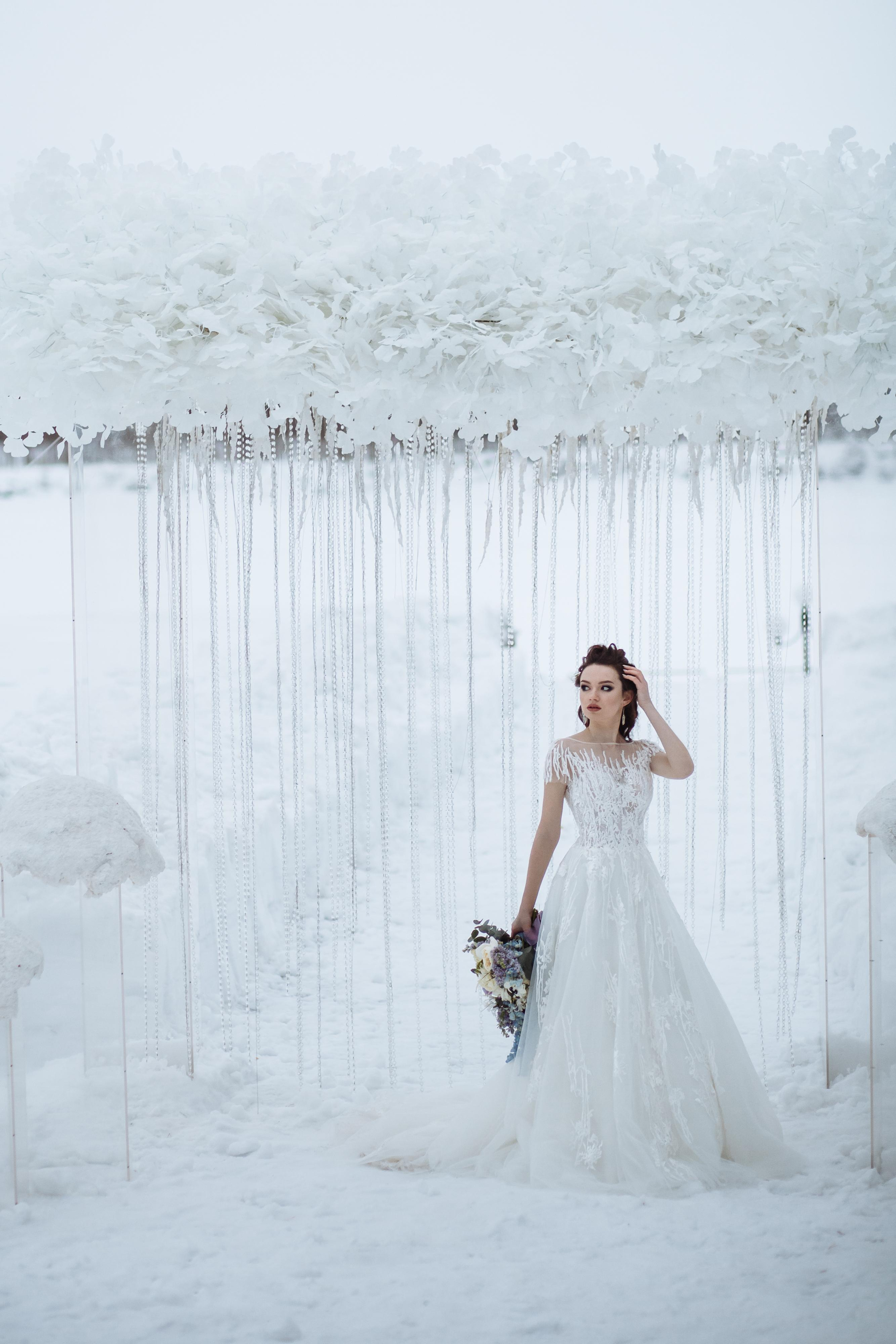 2019 | «Mystery of Ice». Wedding, romantic photo, family holidays. Workshops