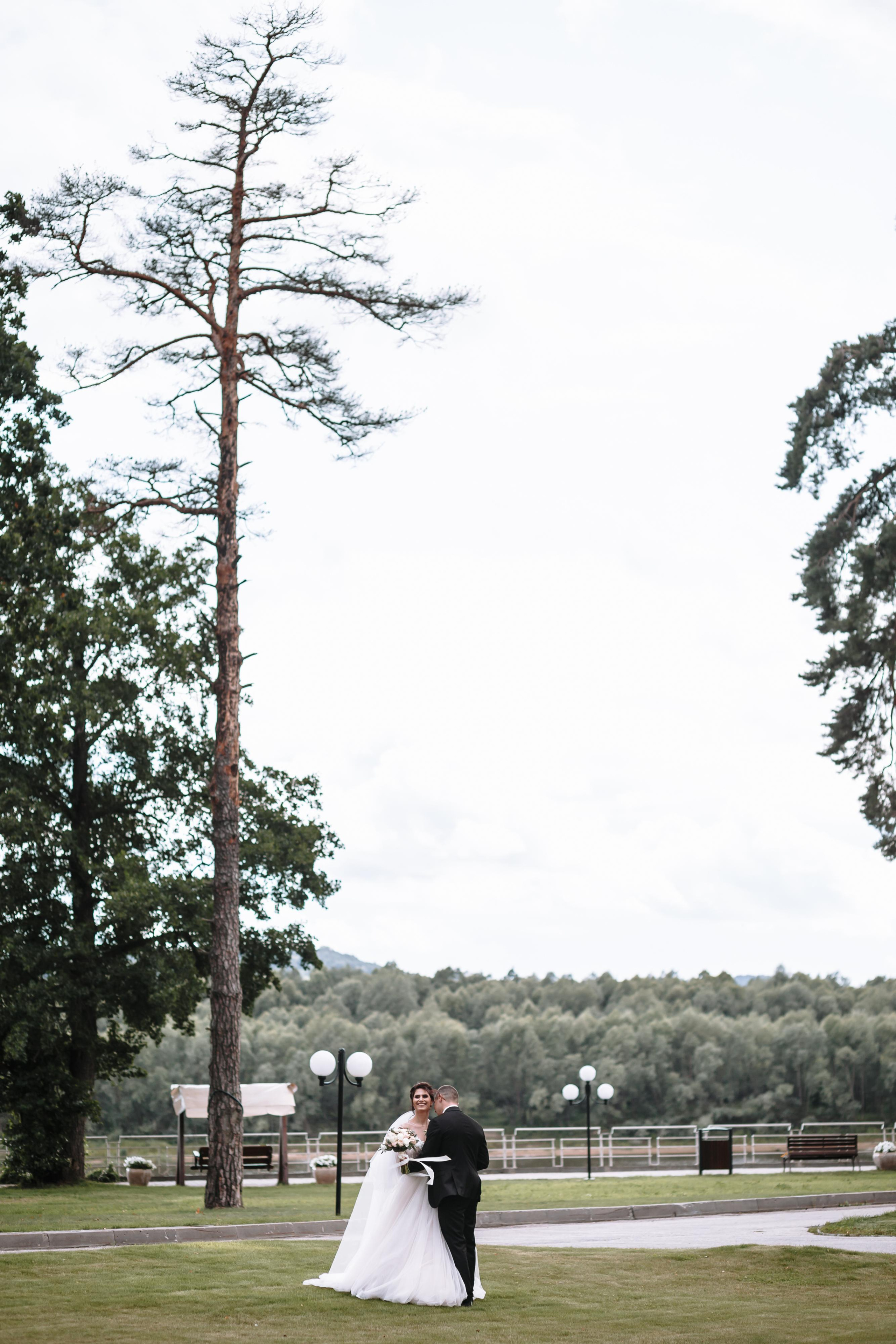 2019 | Tatiana and Yuri. Wedding, romantic photo, family holidays. Workshops