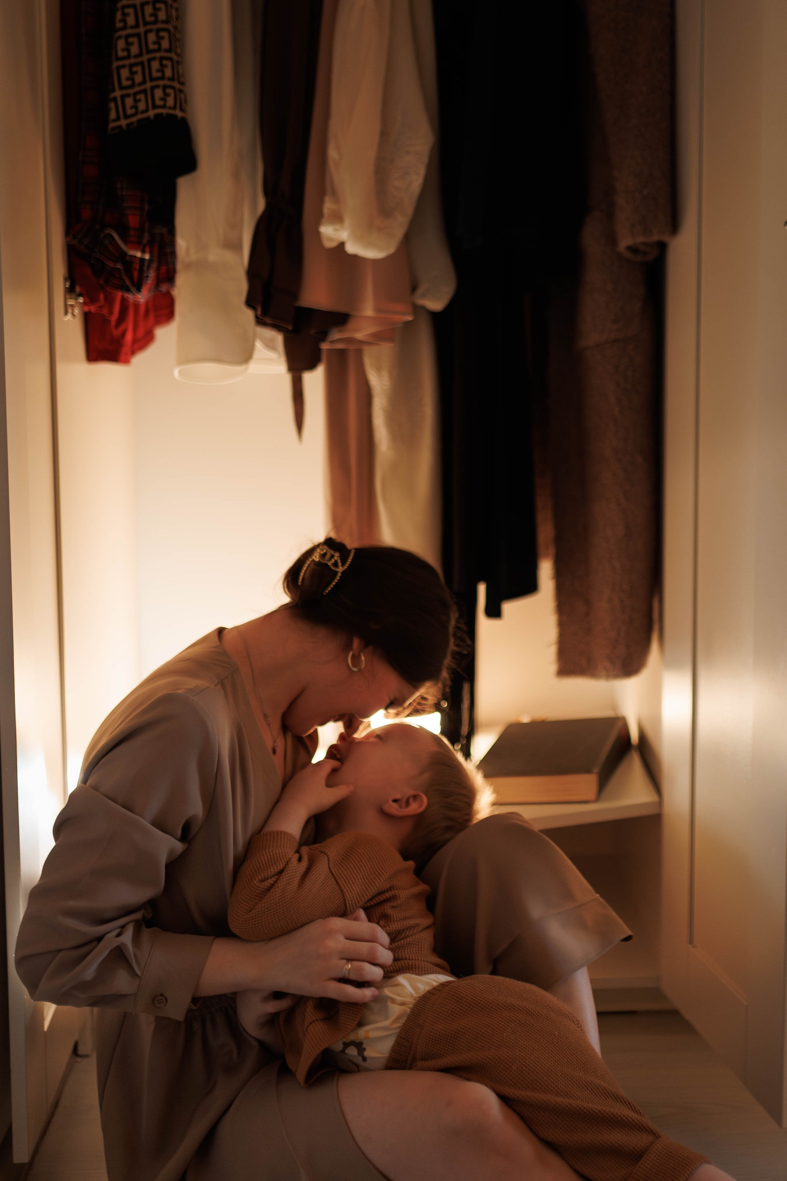 Семейные. Анастасия Воропаева — репортажный фотограф СПб на роды, выписки, камерные торжества