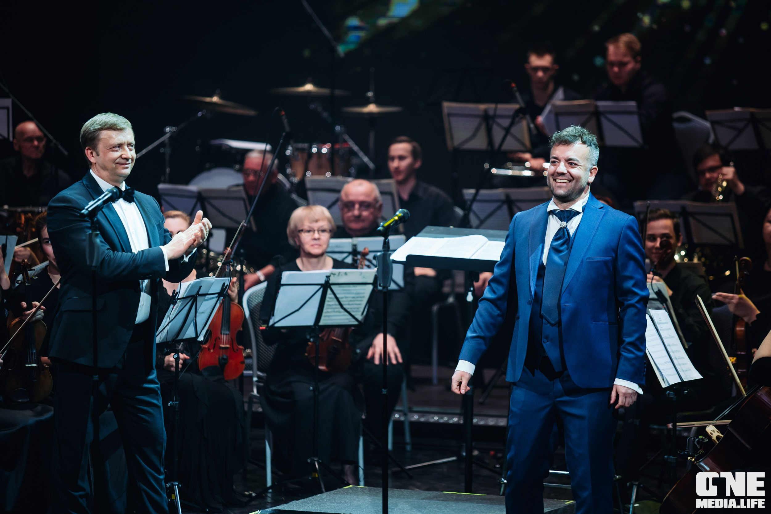 Концерт 8 марта в Янтарь холл. One Media Life: фоторепортажи, фотоотчеты с мероприятий и заведений