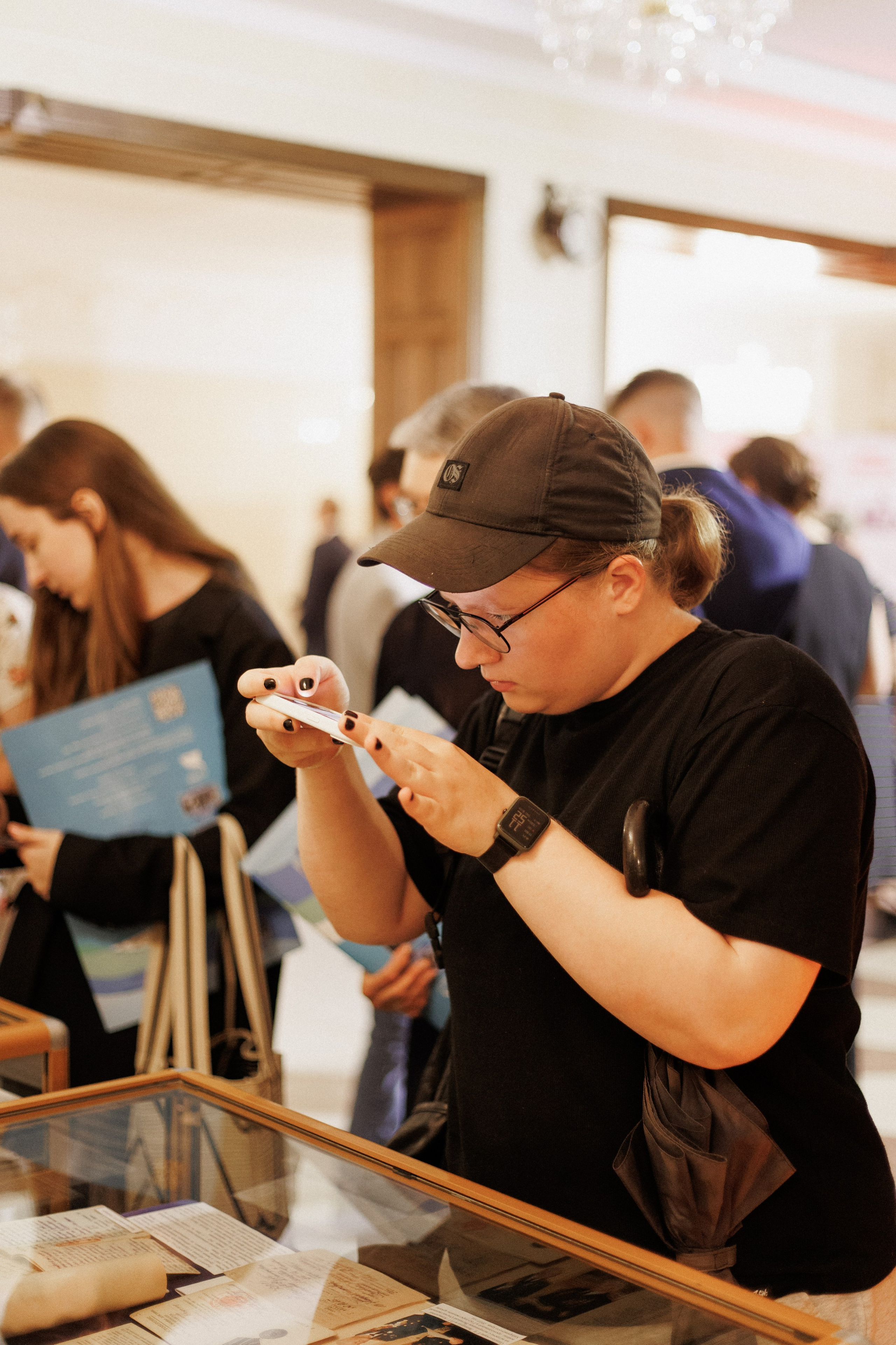 ПРЕЗЕНТАЦИЯ КНИГИ — 80 ЛЕТ ПОБЕДЫ. СВОИ. ФОТООТЧЕТЫ-СОБЫТИЯ-МЕСТА