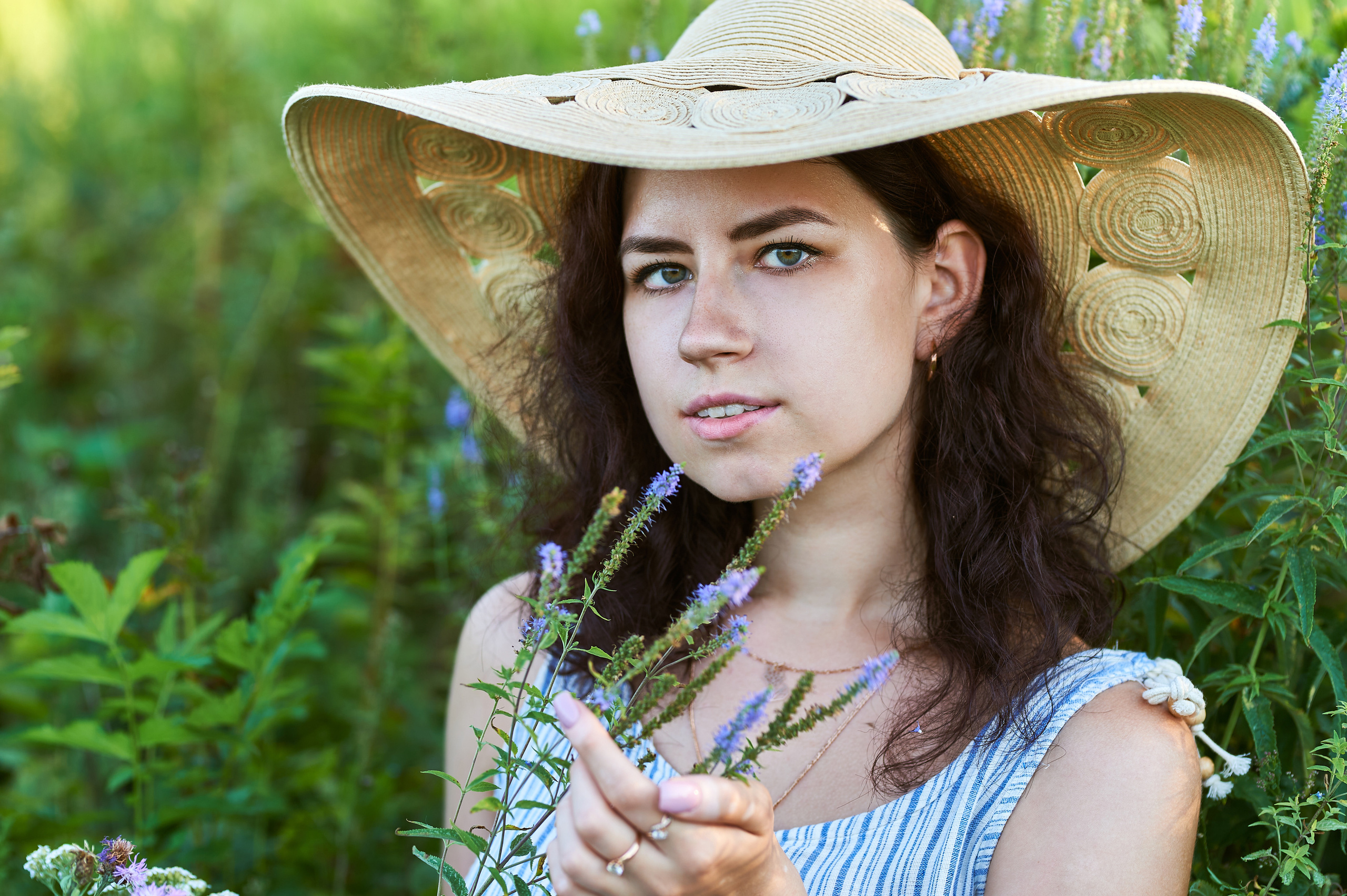 Индивидуальная съемка на природе. Портретный фотограф в Твери Дмитрий Козьминых