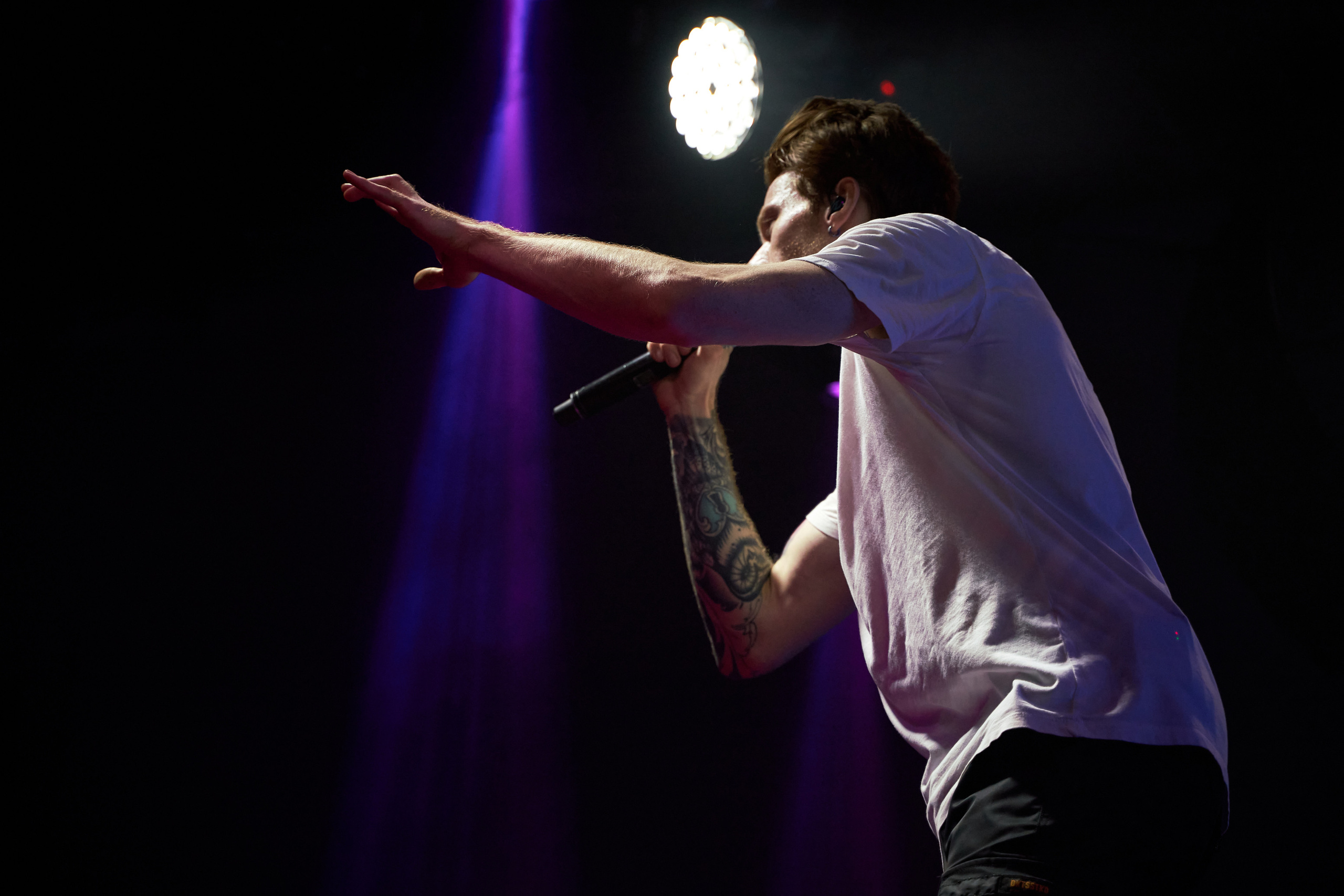 Концерт Mable's Broadway и Multiverse в клубе Pravda. Лена Монахова — портретный и концертный фотограф в Санкт-Петербурге